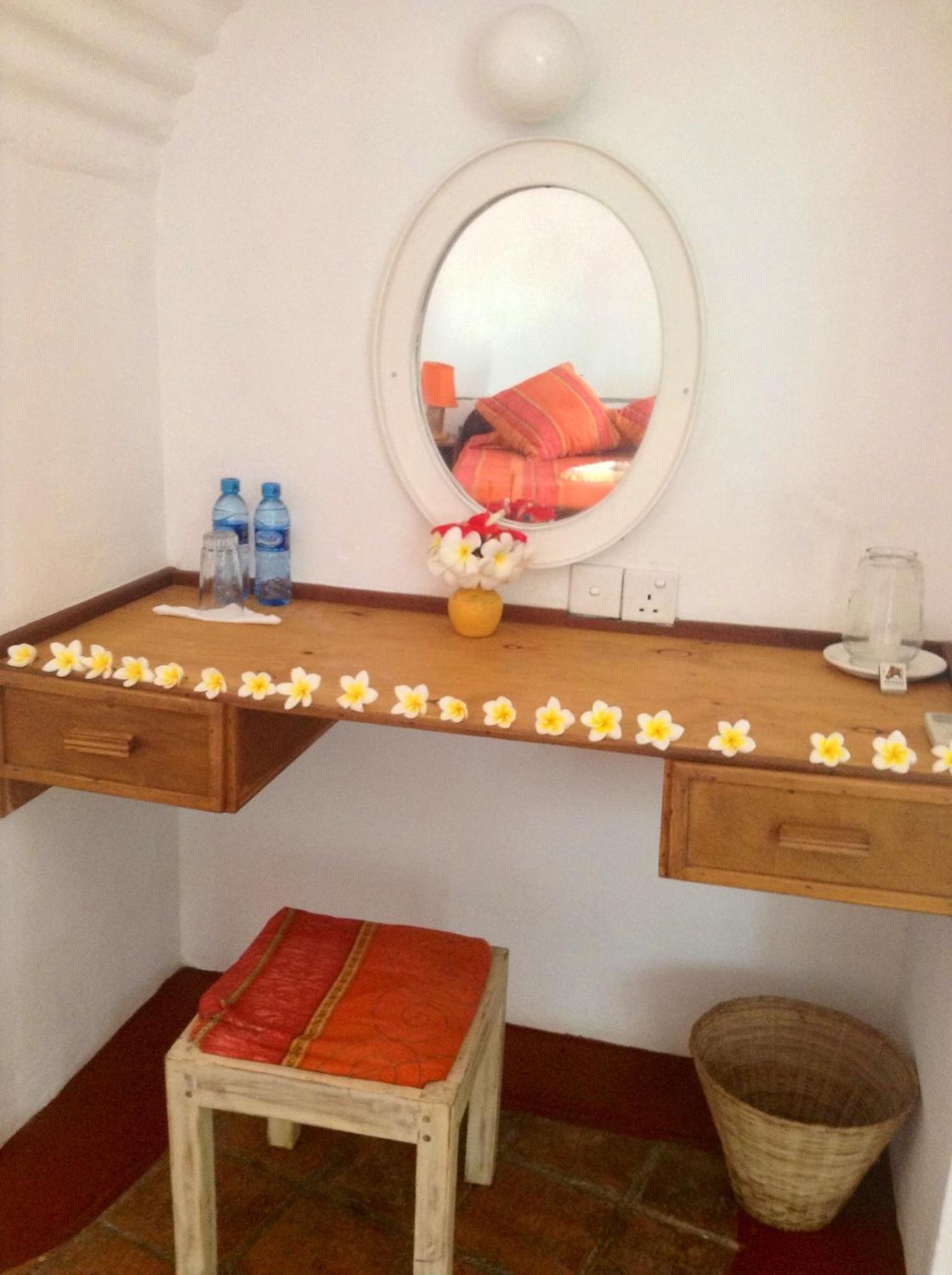 Family Room - Photo 27