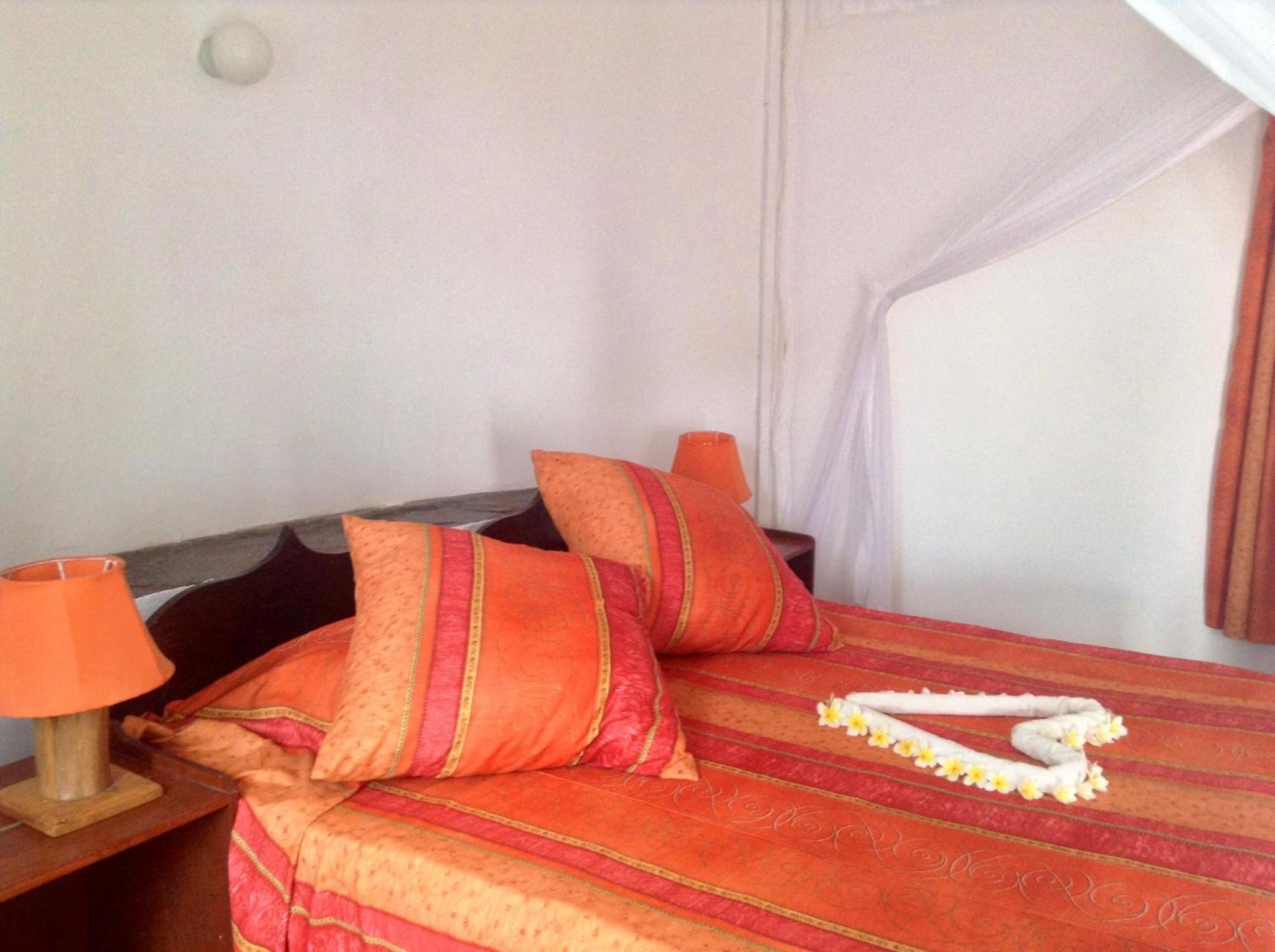 Family Room - Photo 25