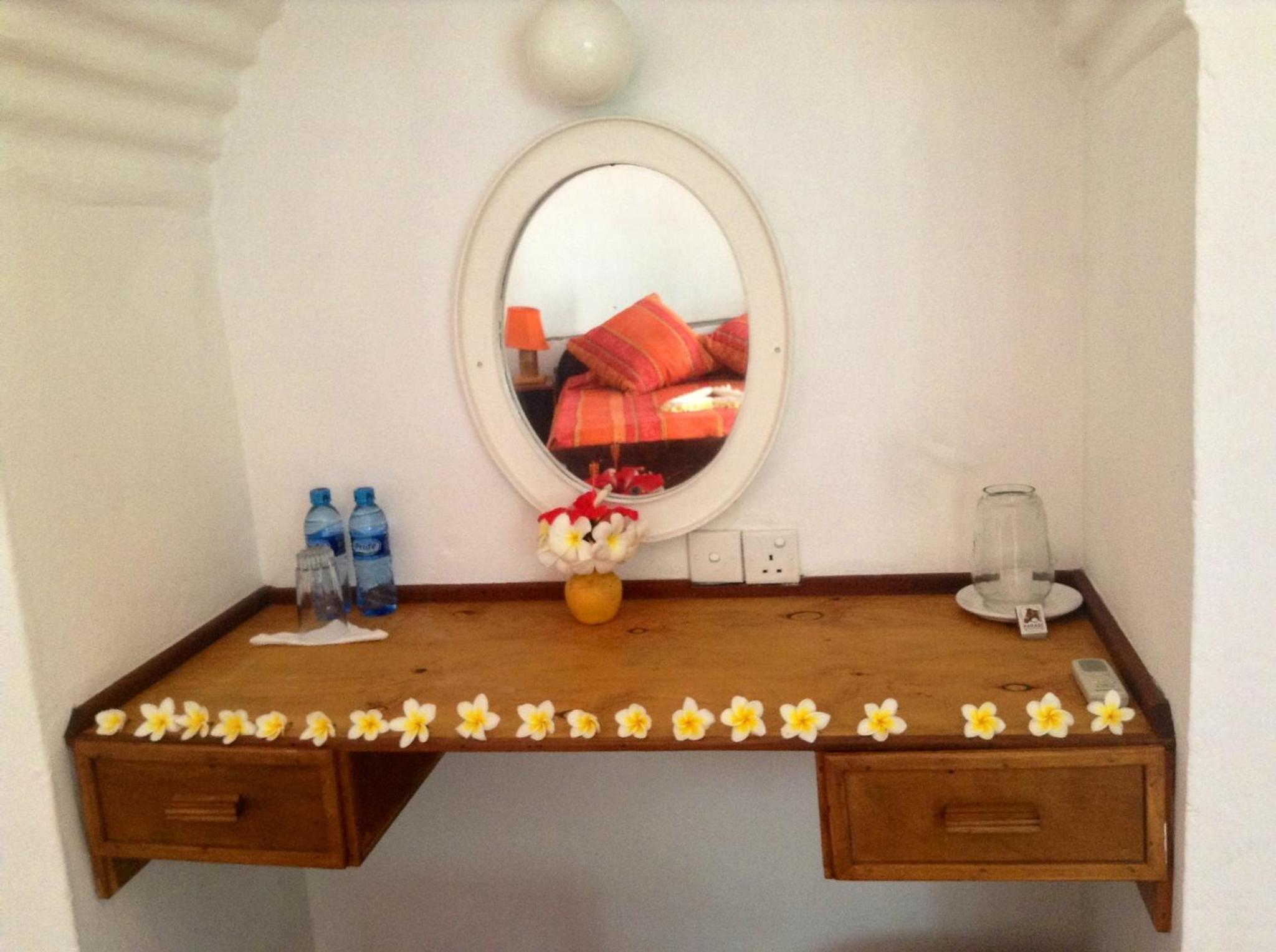 Family Room - Photo 26