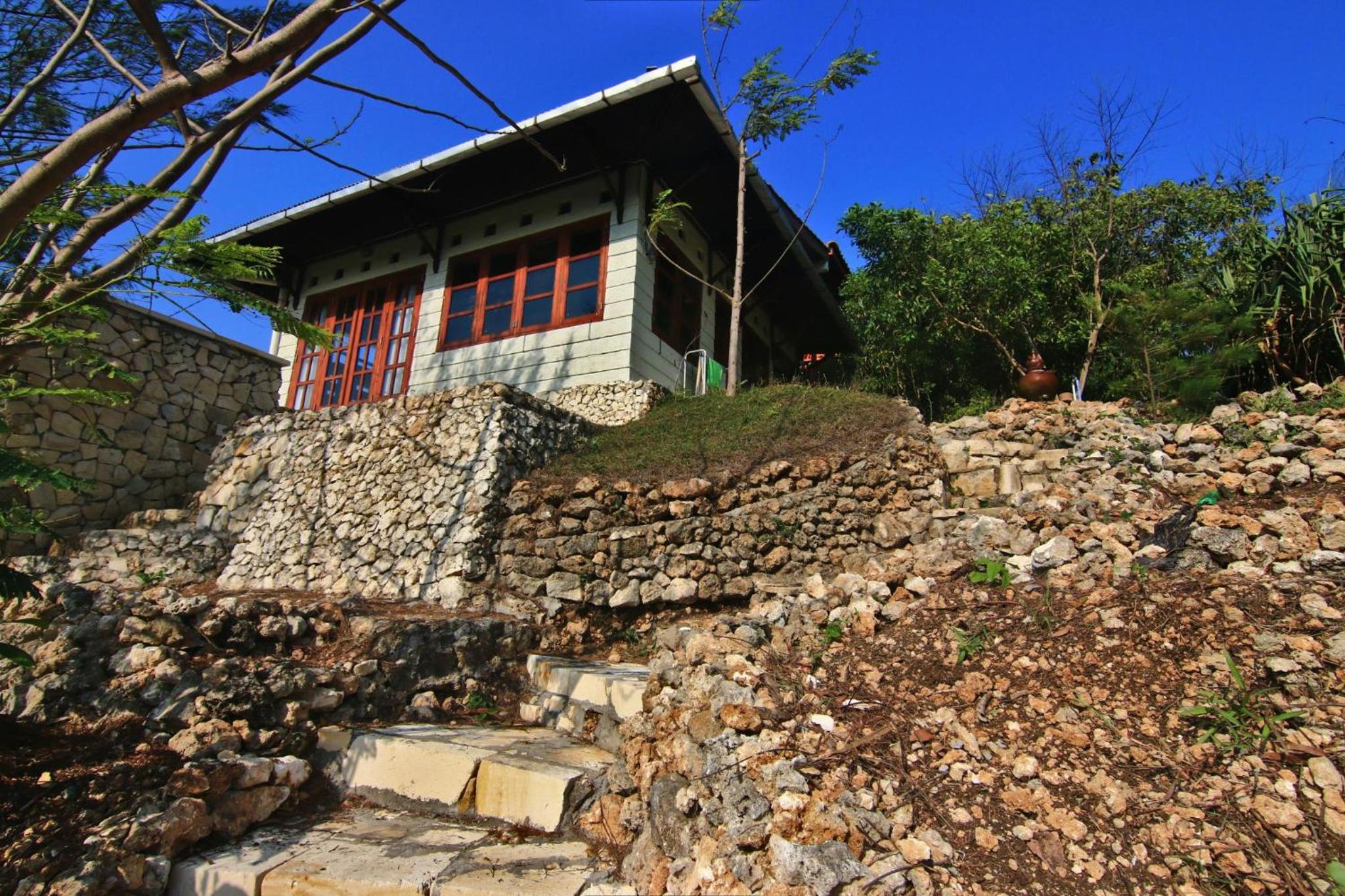 Villa with Sea View - Photo 3