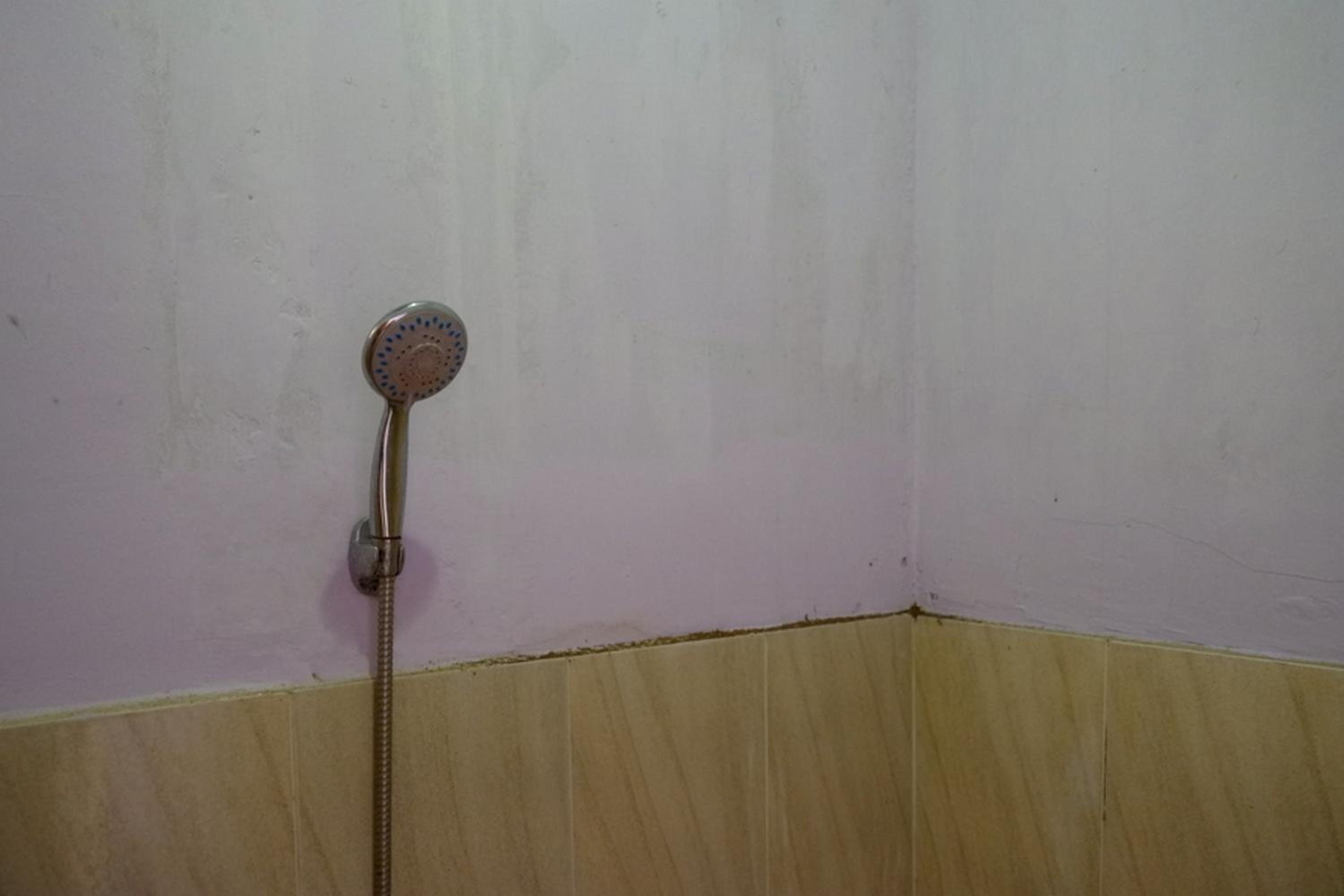 Standard Double Room - Photo 7