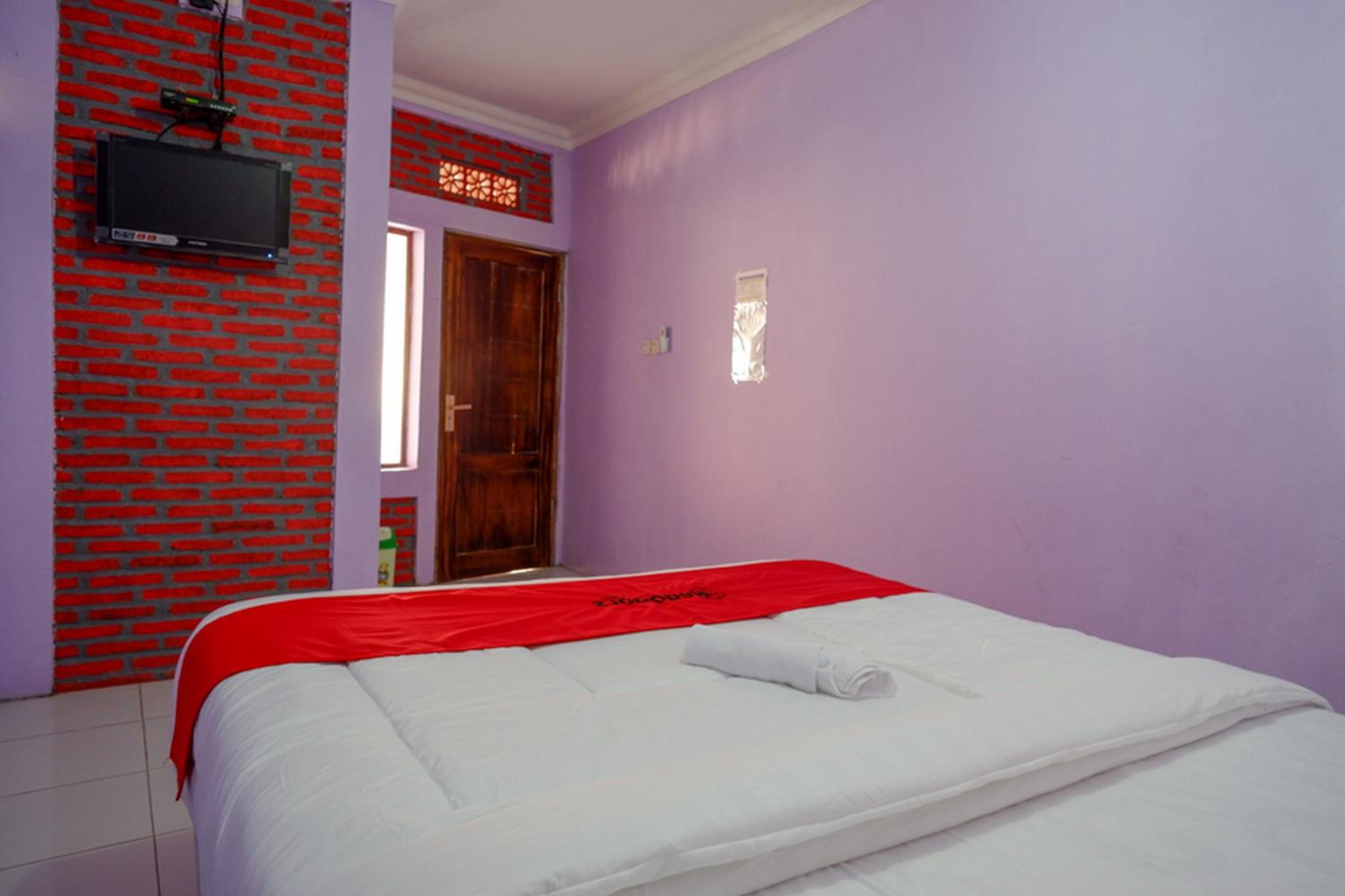 Standard Double Room - Photo 3
