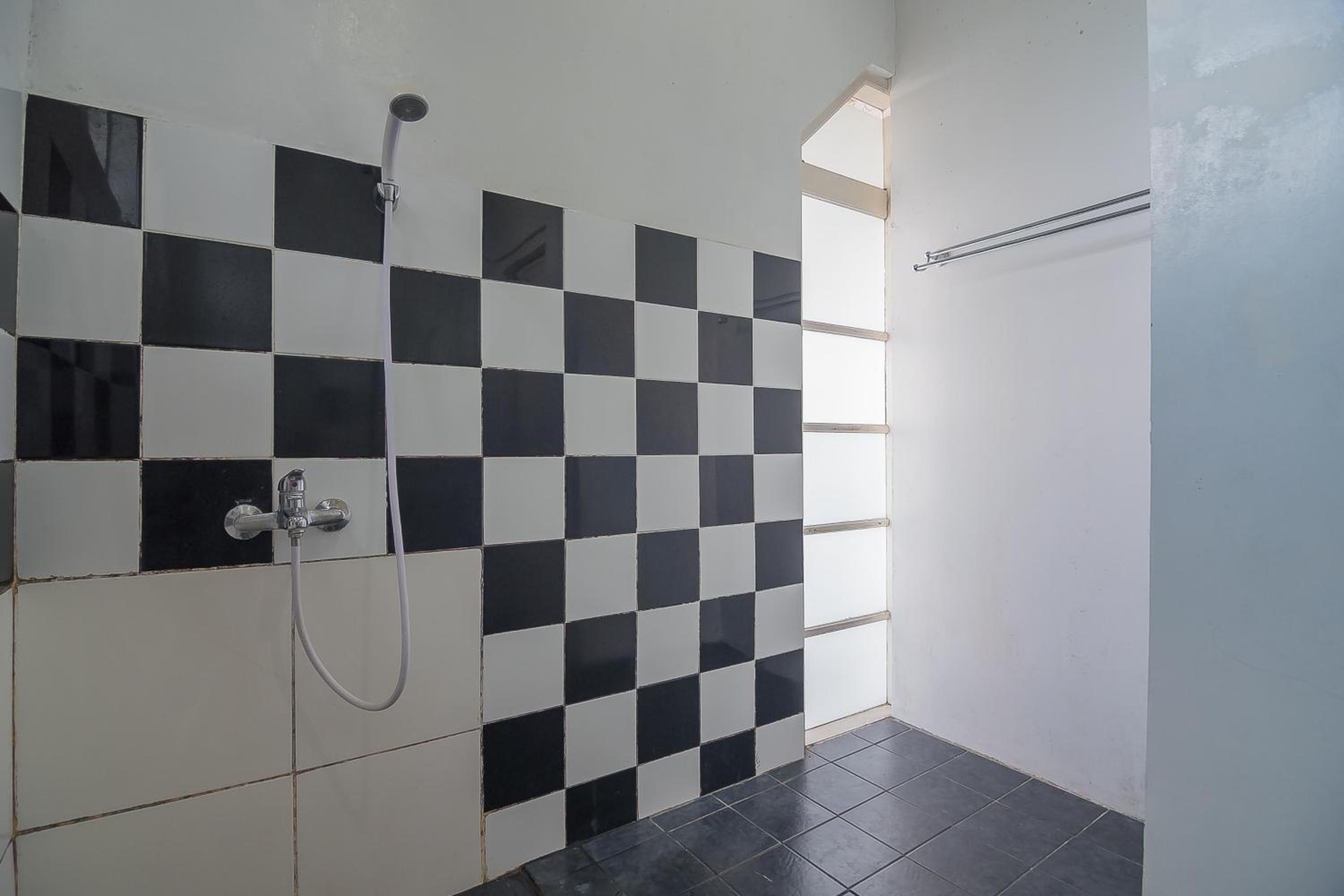 Double Room - Photo 4