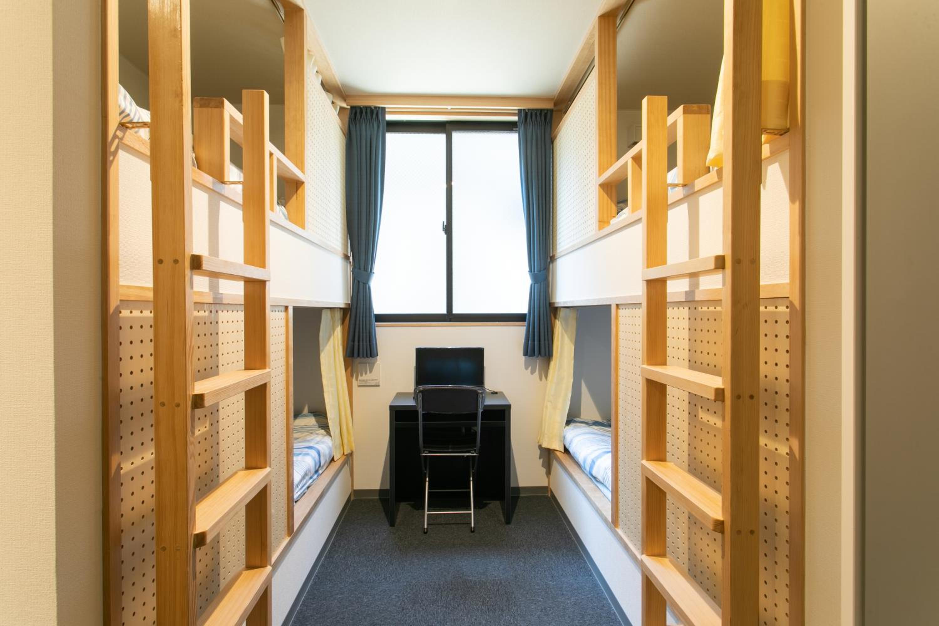 Quadruple Room with Shower