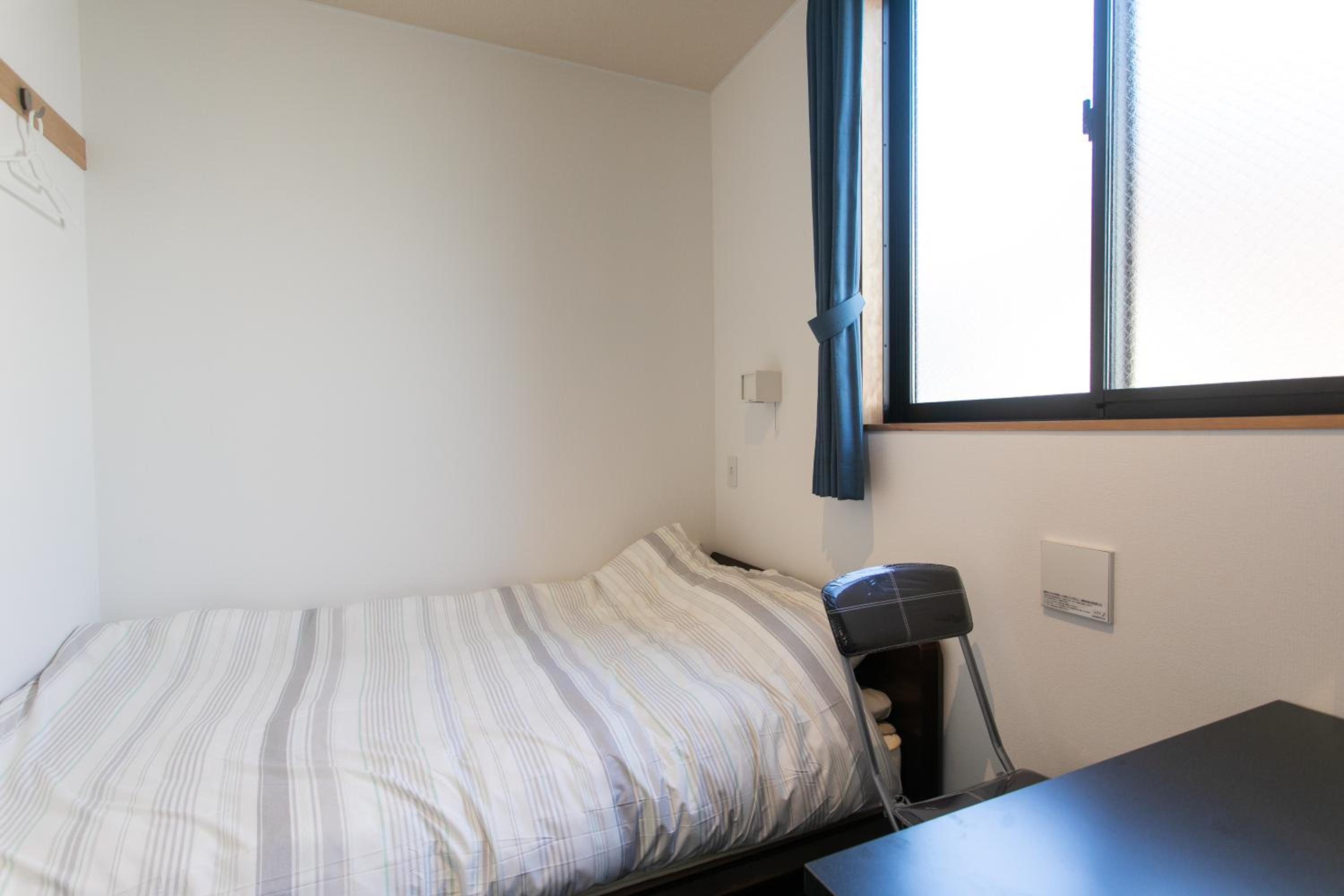 Double or Twin Room with Shower