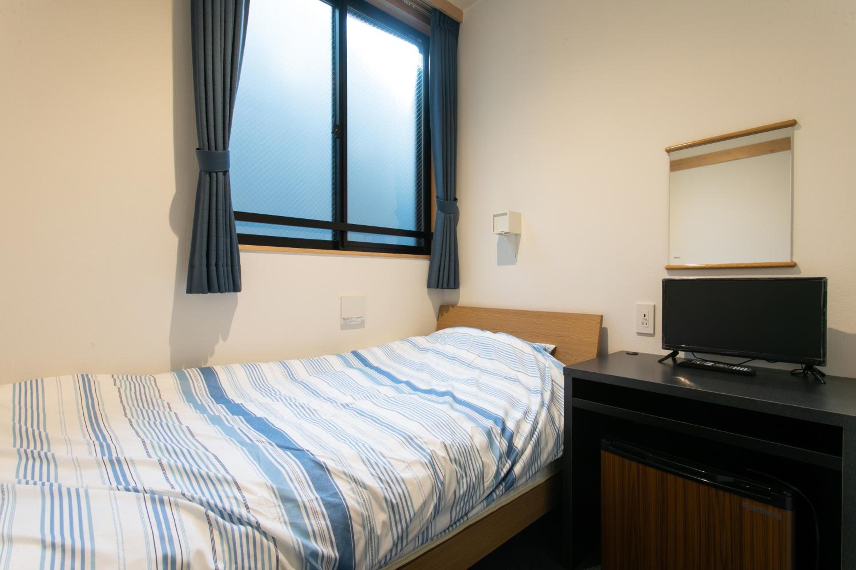 Single Room with Shower