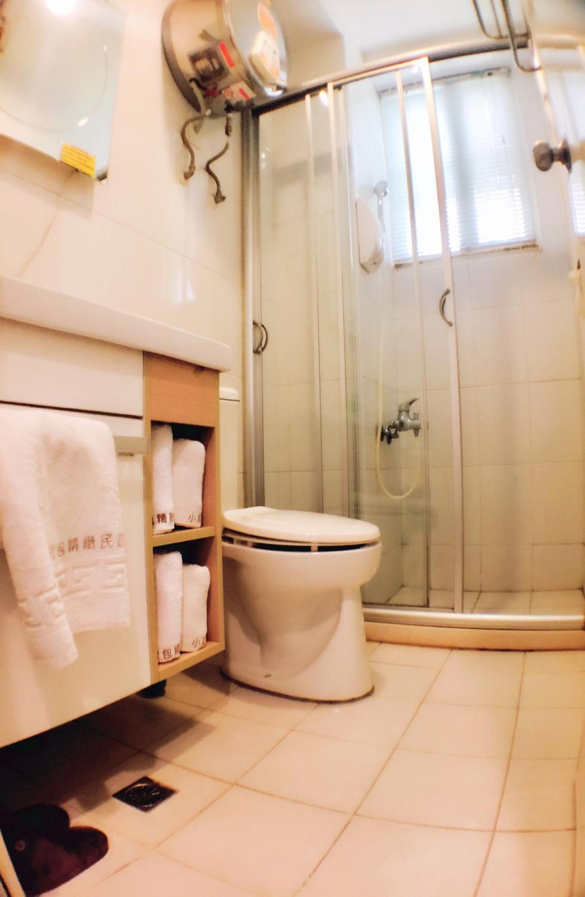 Standard Double Room - Photo 4