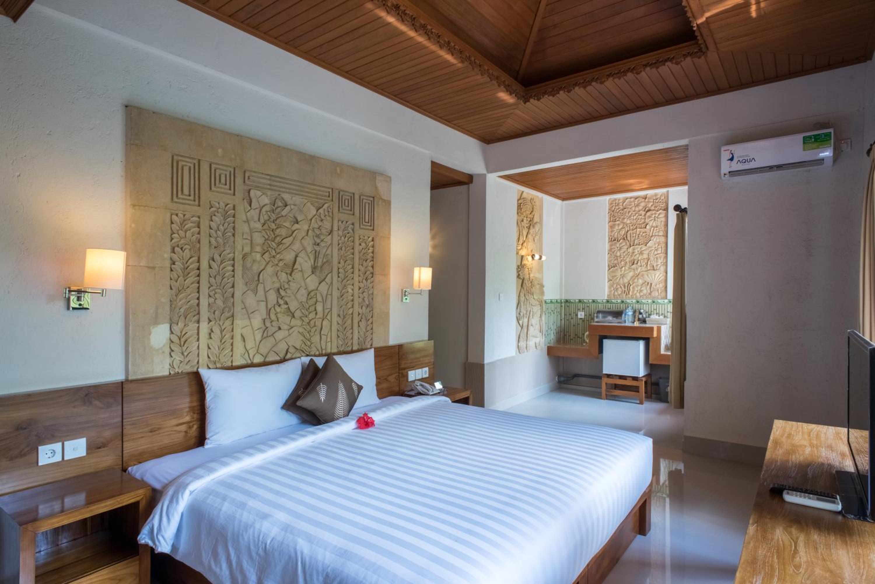 Suite with River View - Photo 5