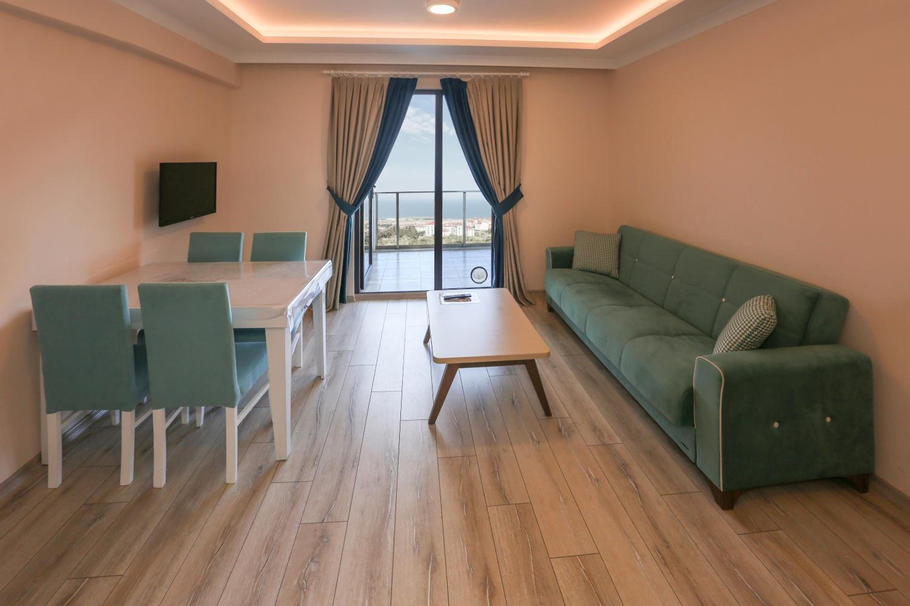 Apartment with Sea View