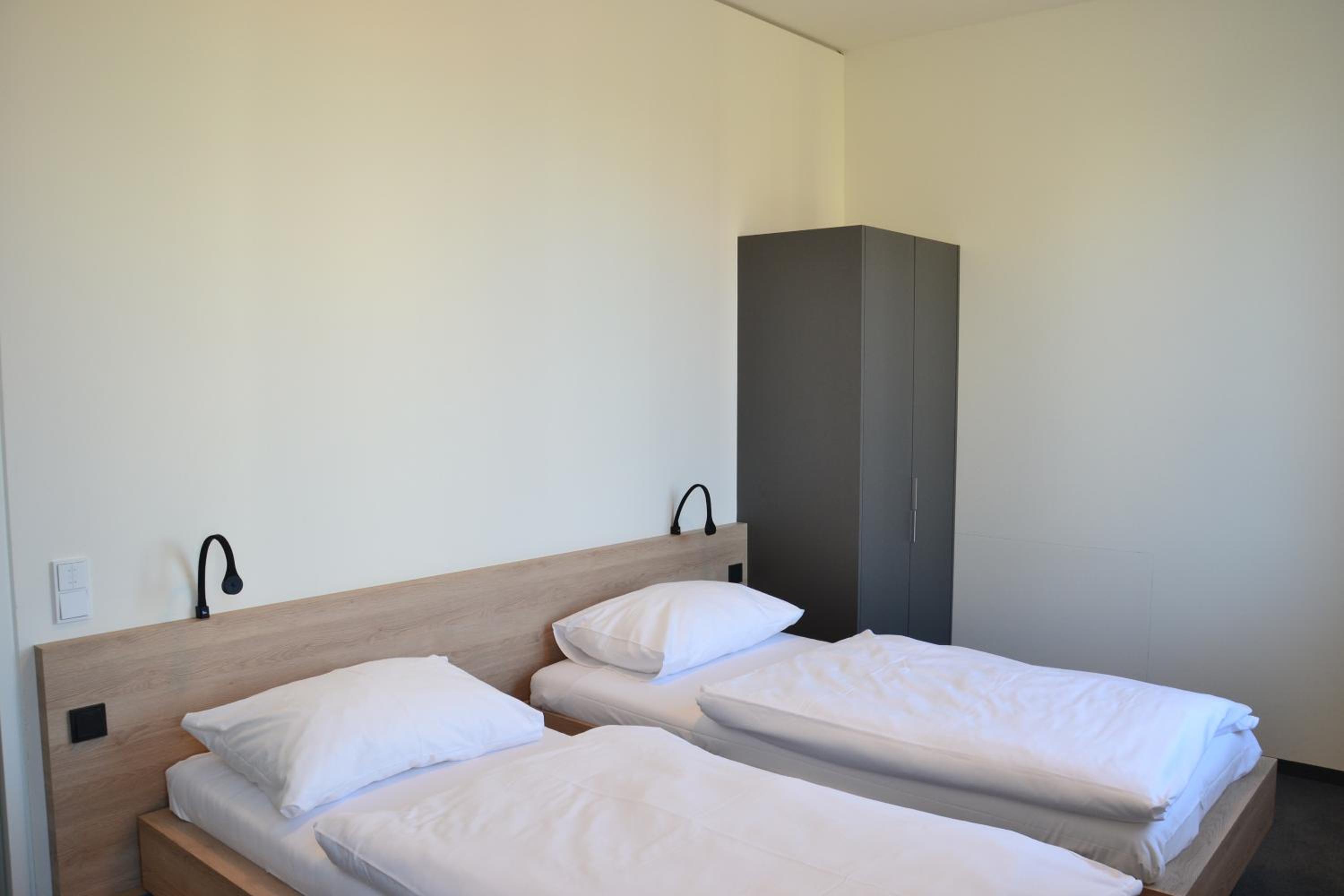 Deluxe Two-Bedroom Apartment photo 2
