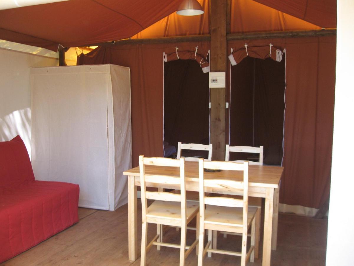 Tent (4 Adults) photo 3