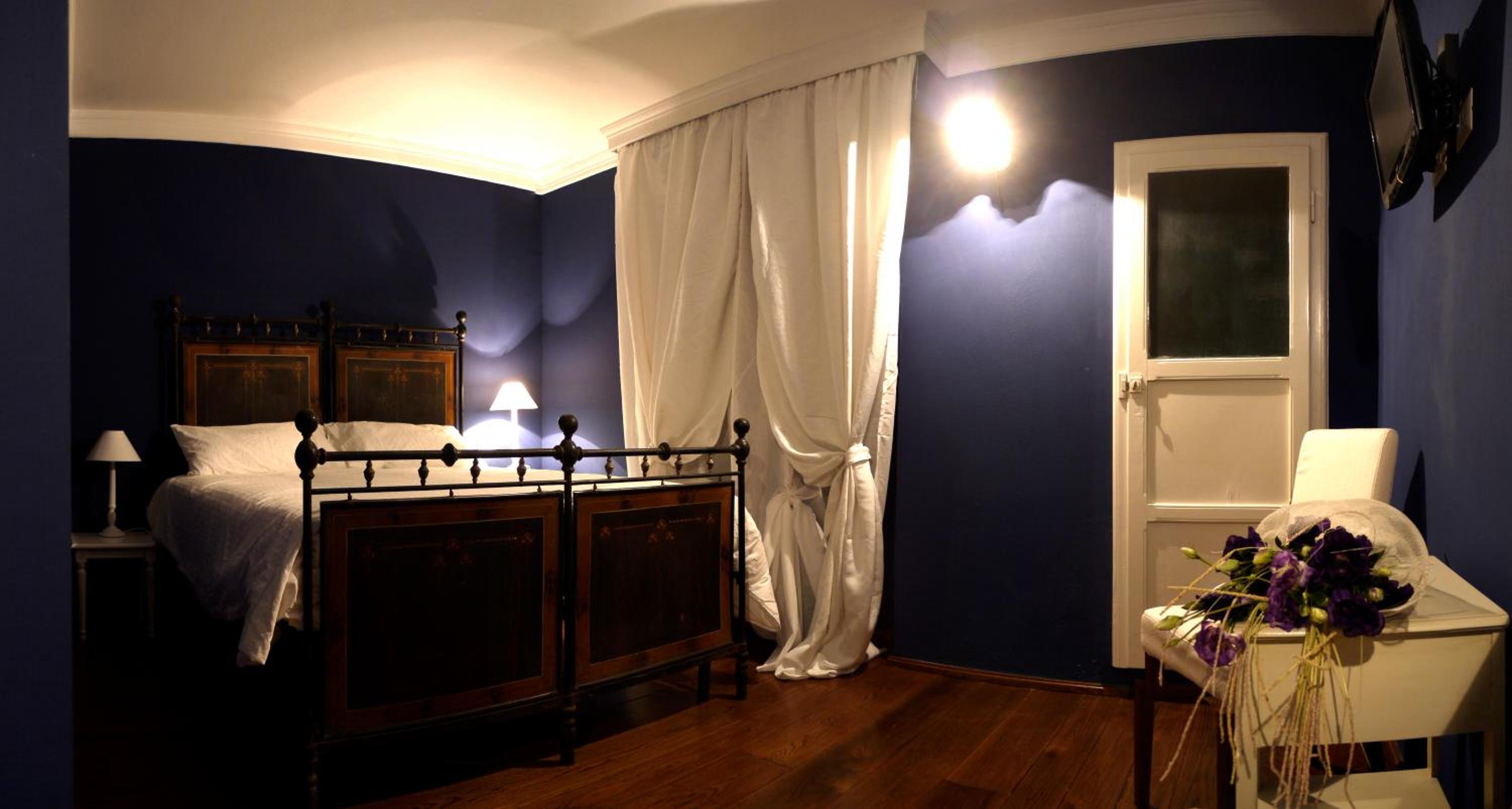 Double Room - Photo 1