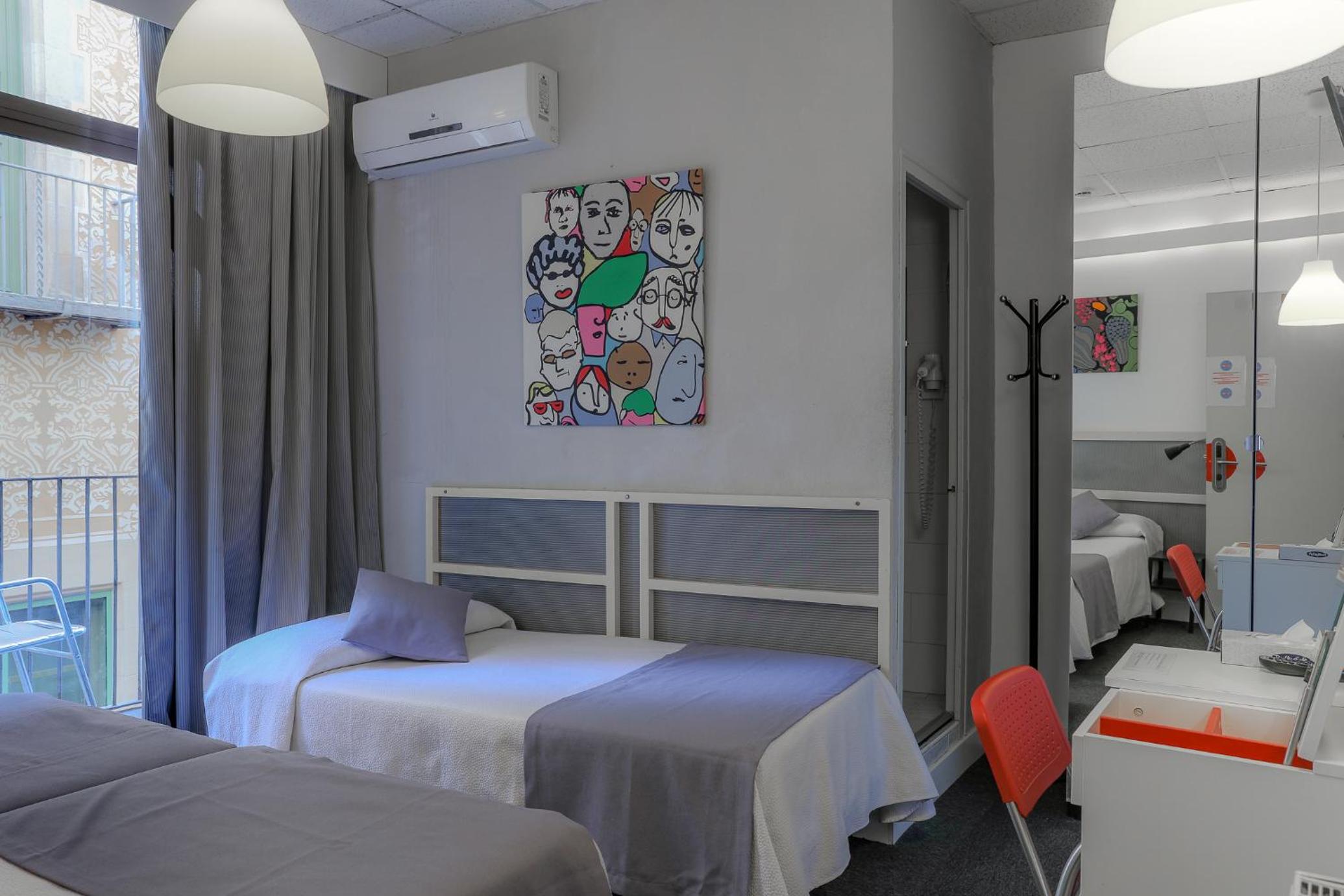 Triple Room with Balcony photo 2