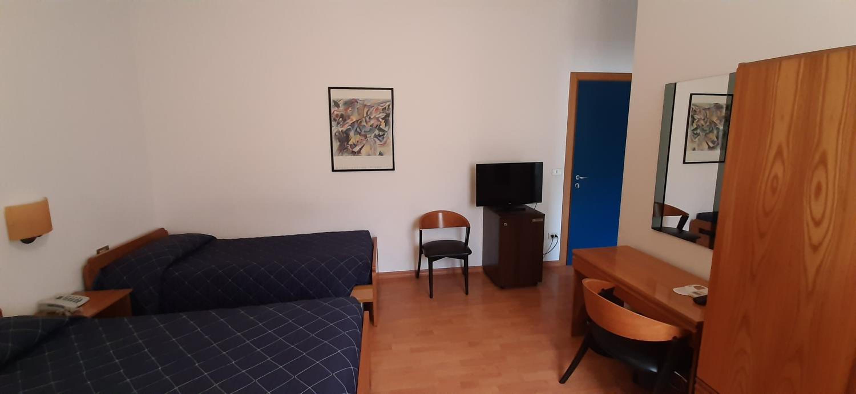 Triple Room - Photo 1