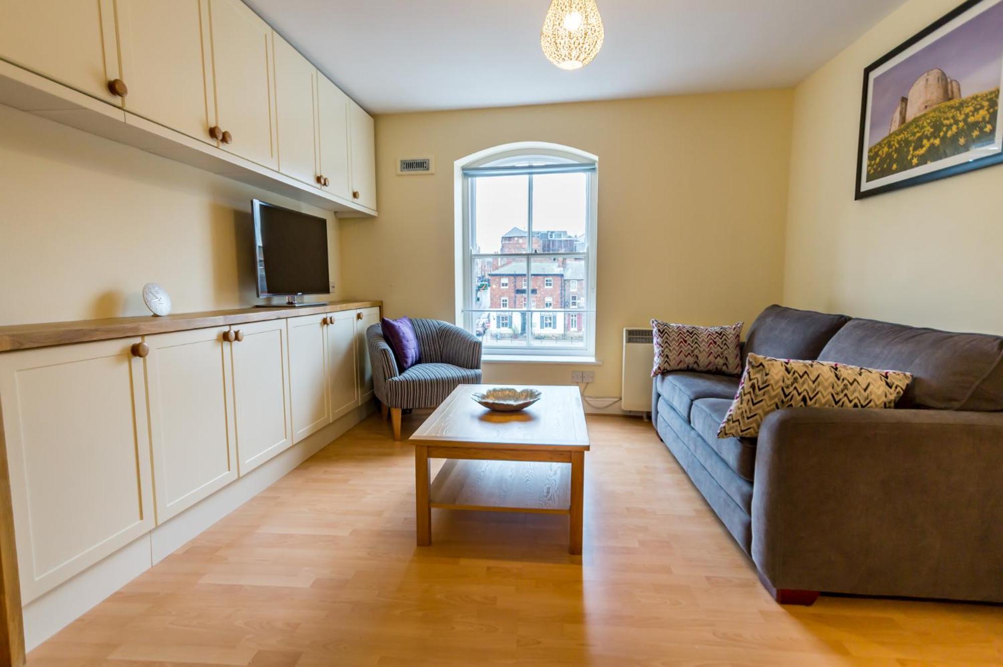 One-Bedroom Apartment
