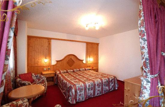 Classic Double or Twin Room