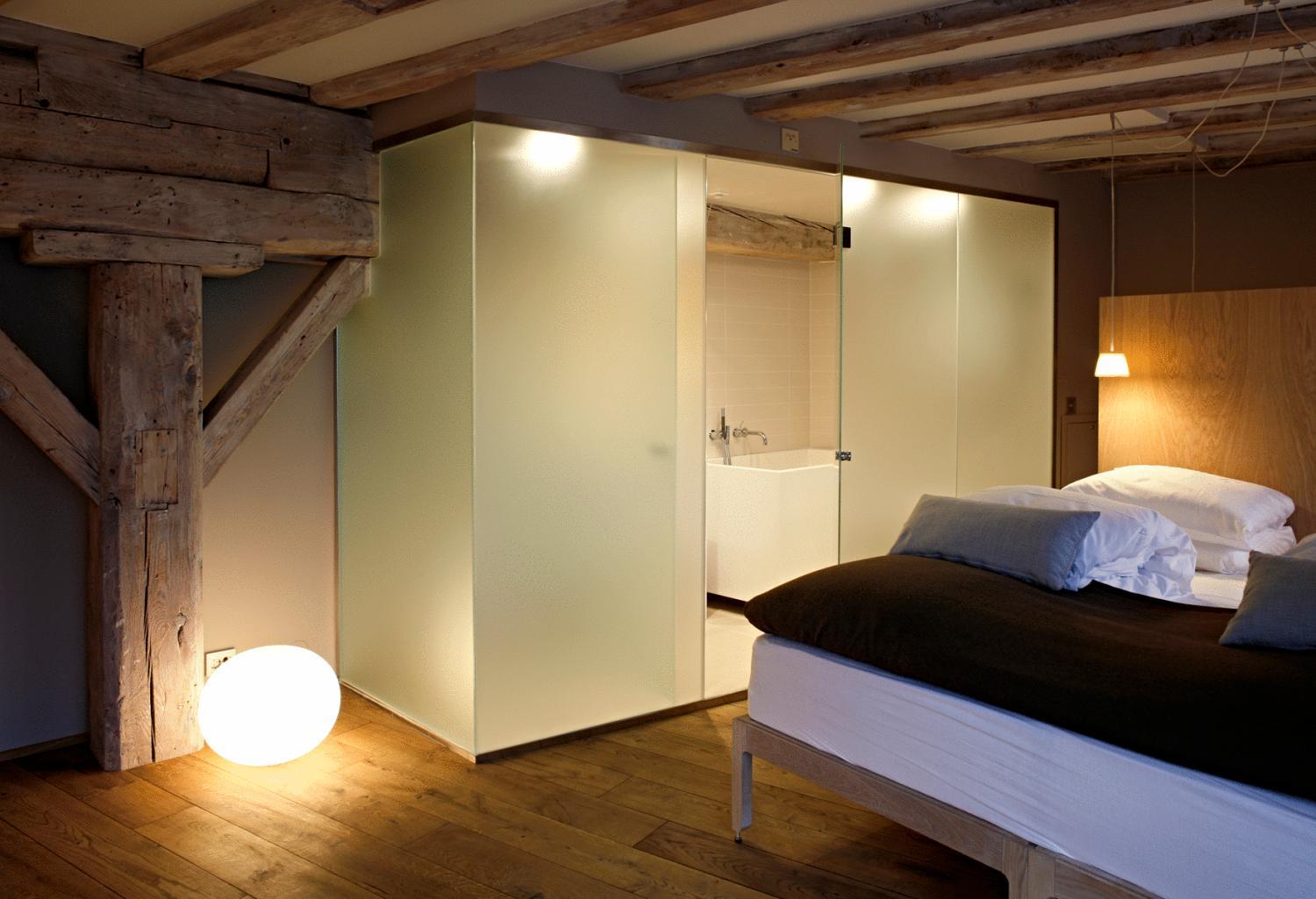 Standard Double Room - Photo 2