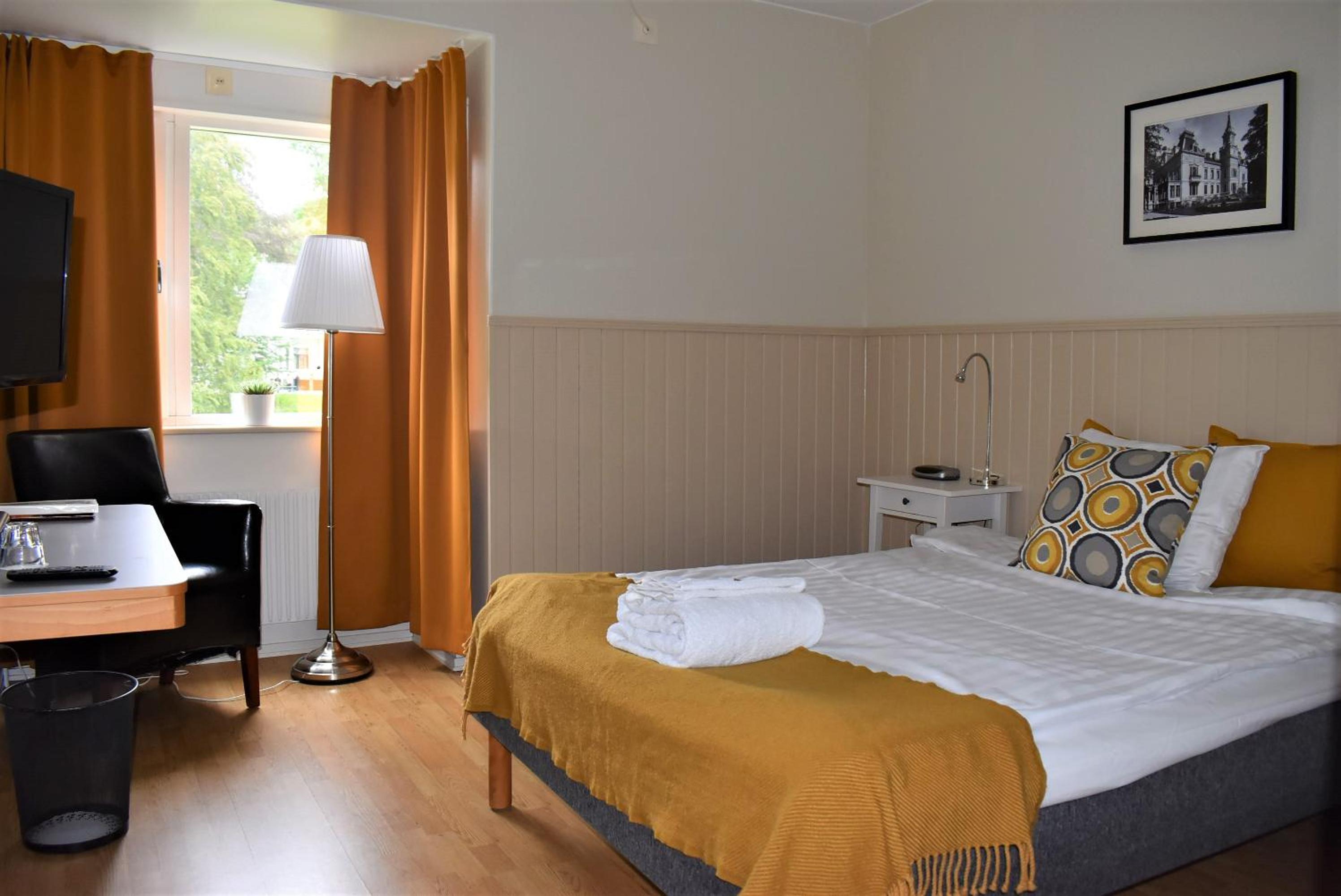 Small Double Room photo 3