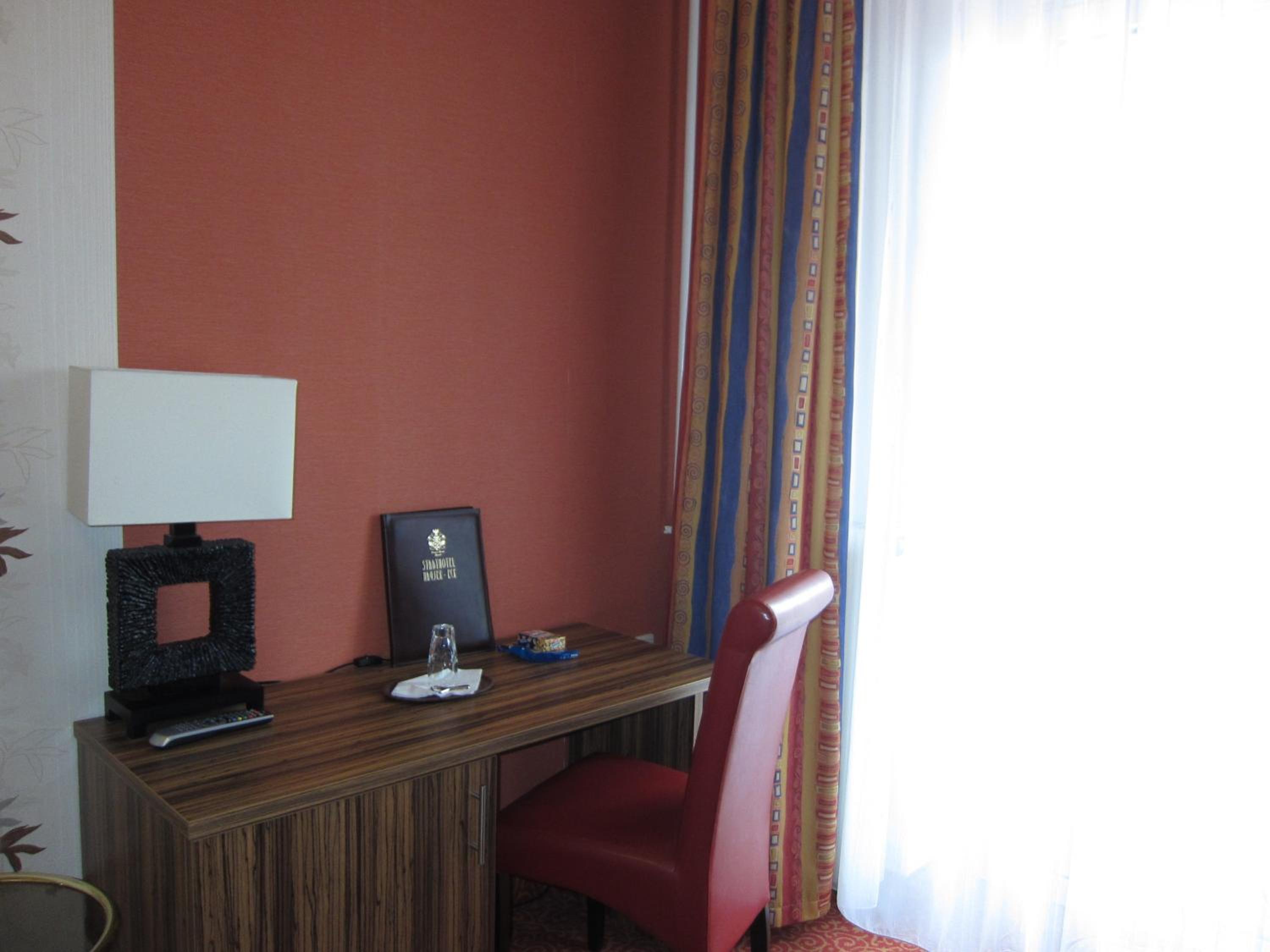 Family Room photo 3