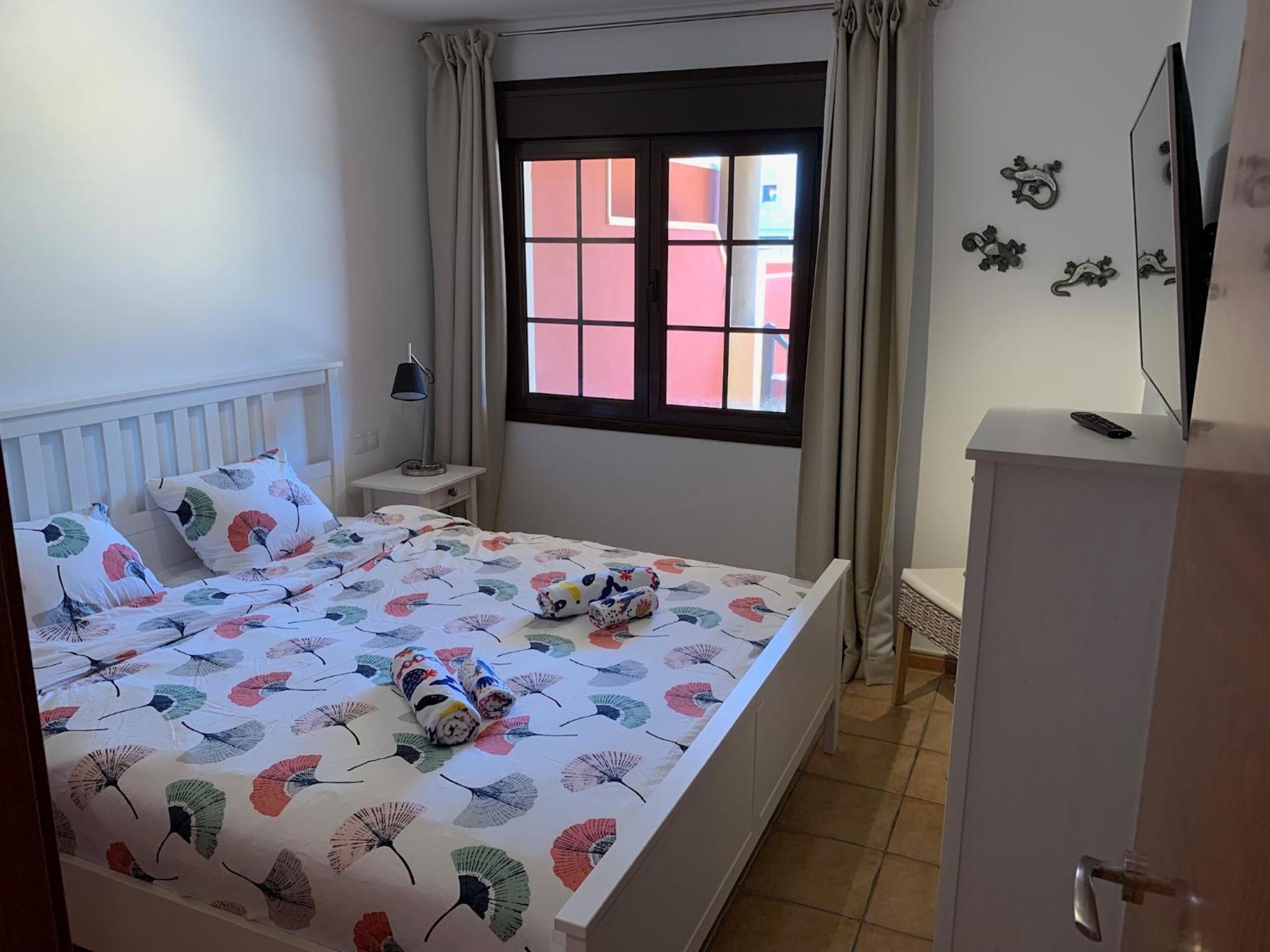 Two-Bedroom Apartment - Photo 9