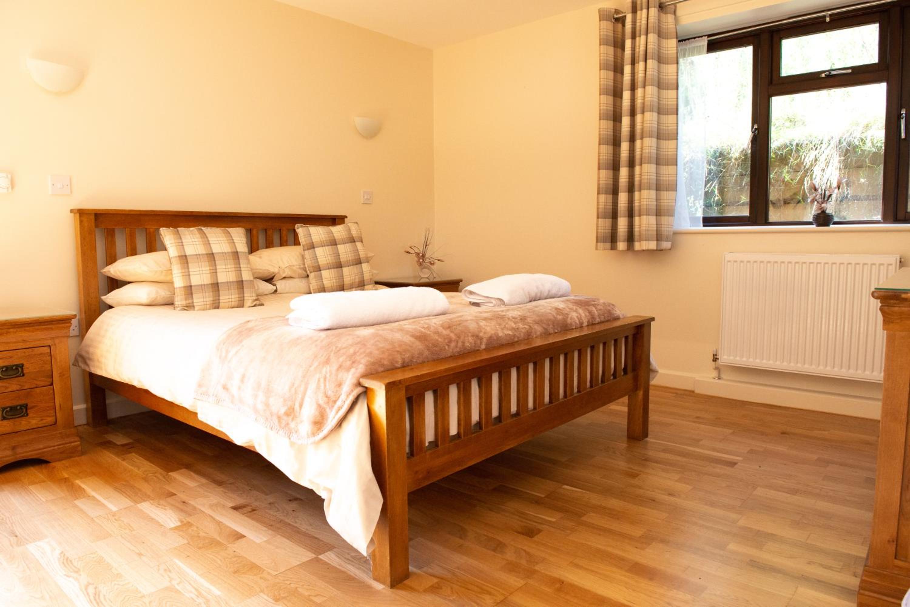 Double Room - Photo 10