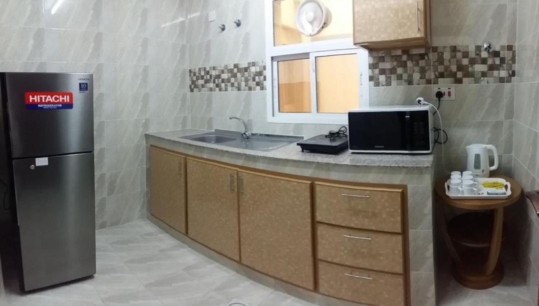 One-Bedroom Apartment - Photo 11