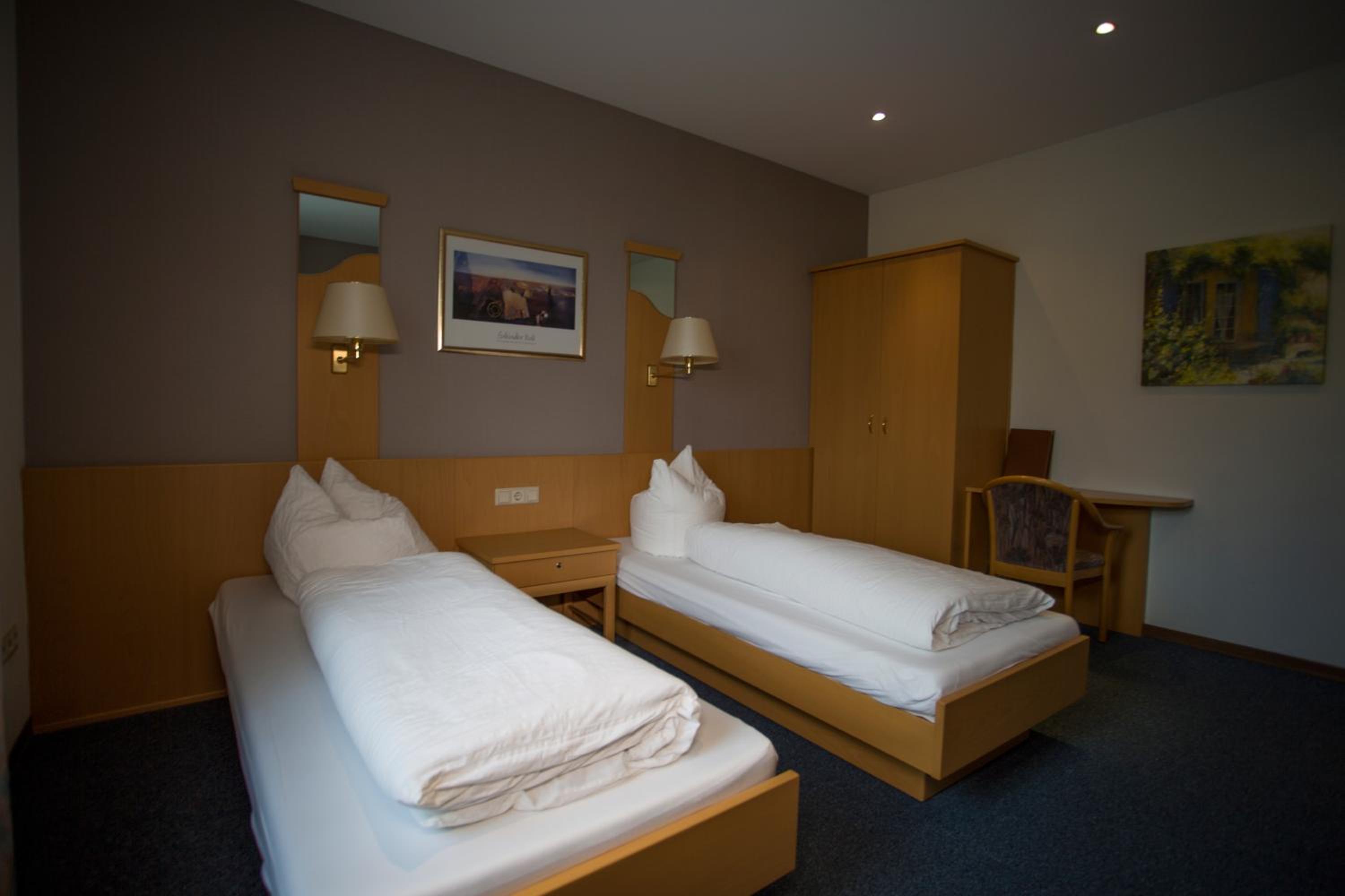 Double Or Twin Room With Bathroom photo 1