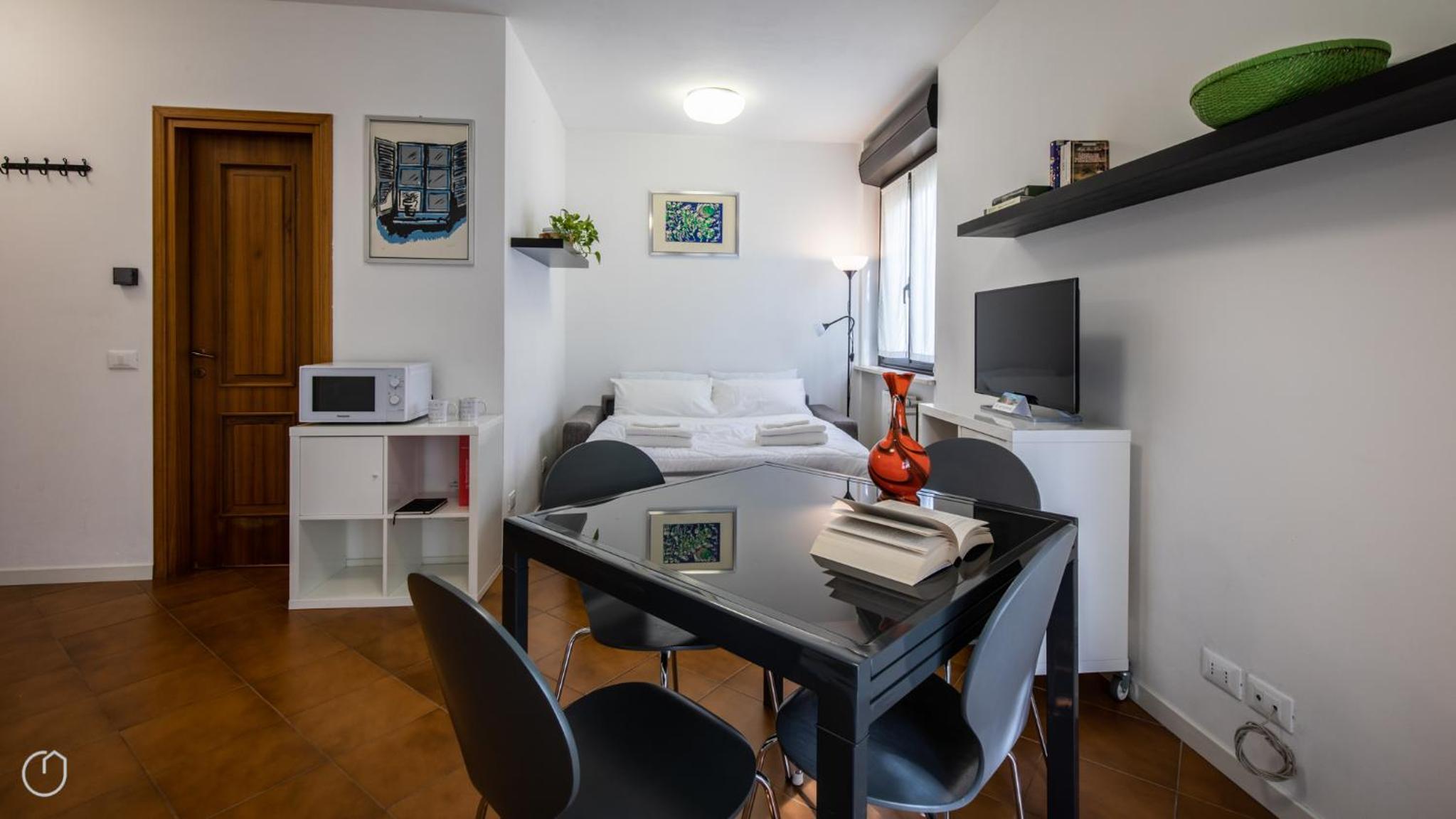Apartment photo 1