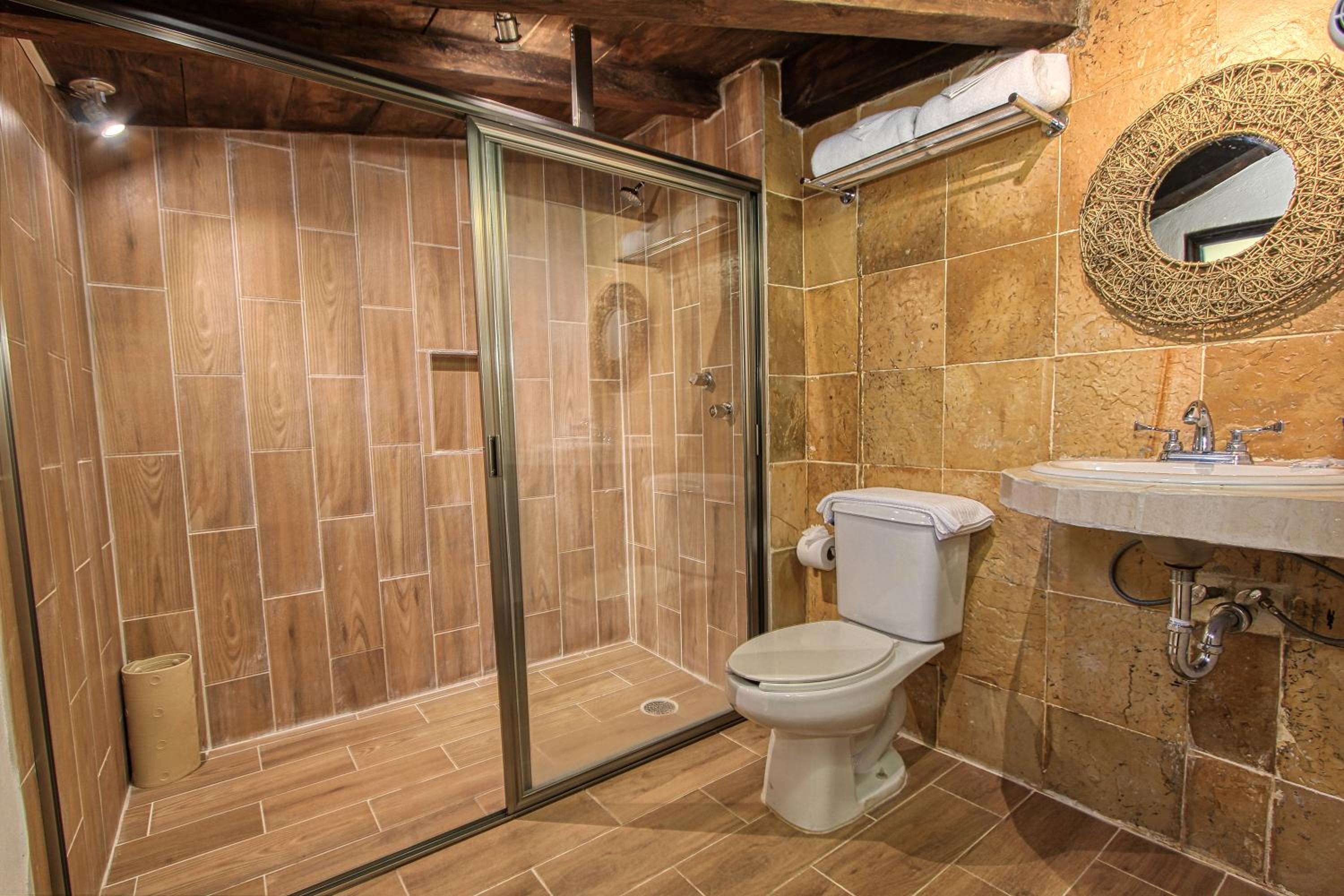 Deluxe Suite photo 2
