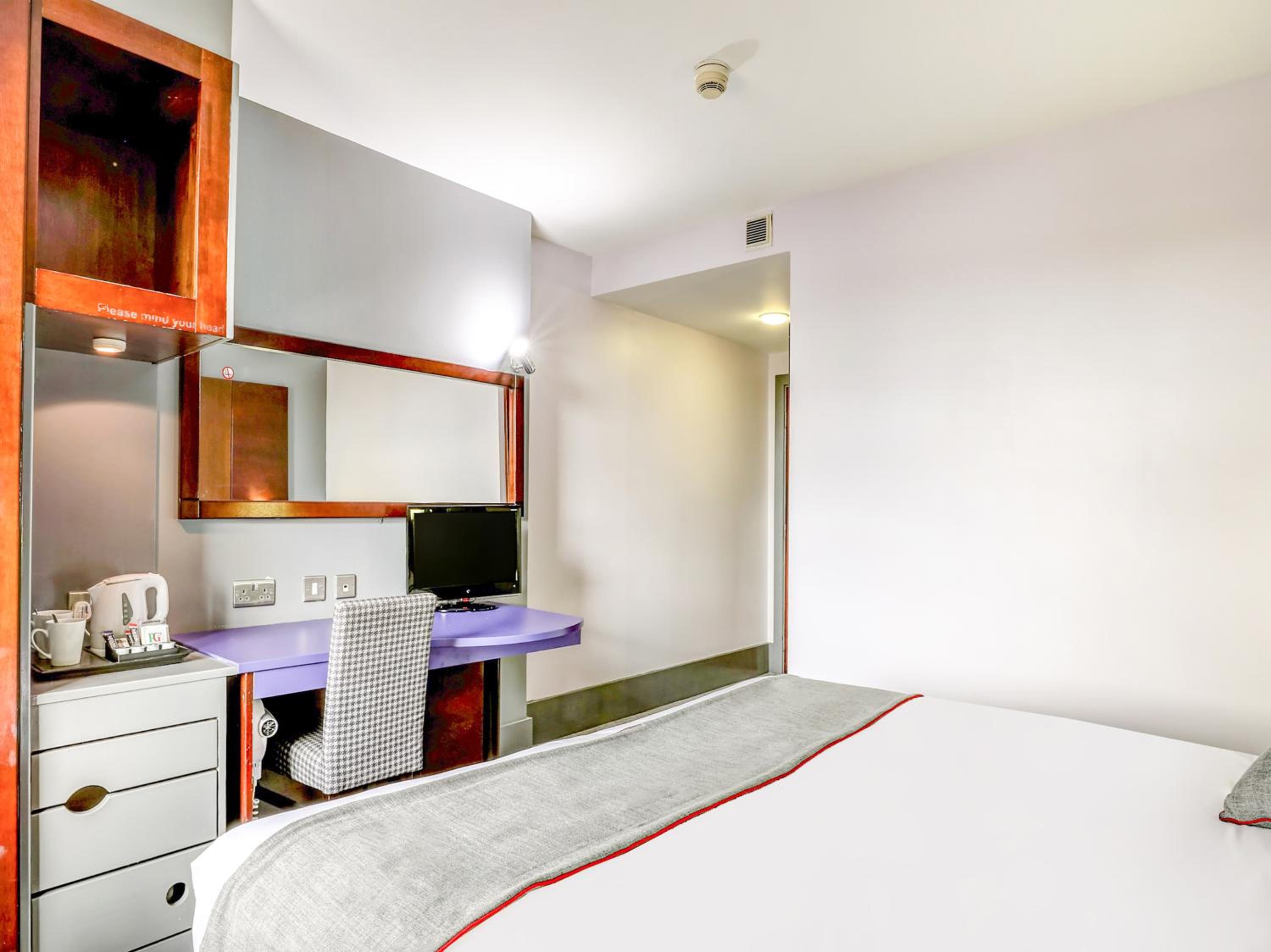 Double Room - Photo 1