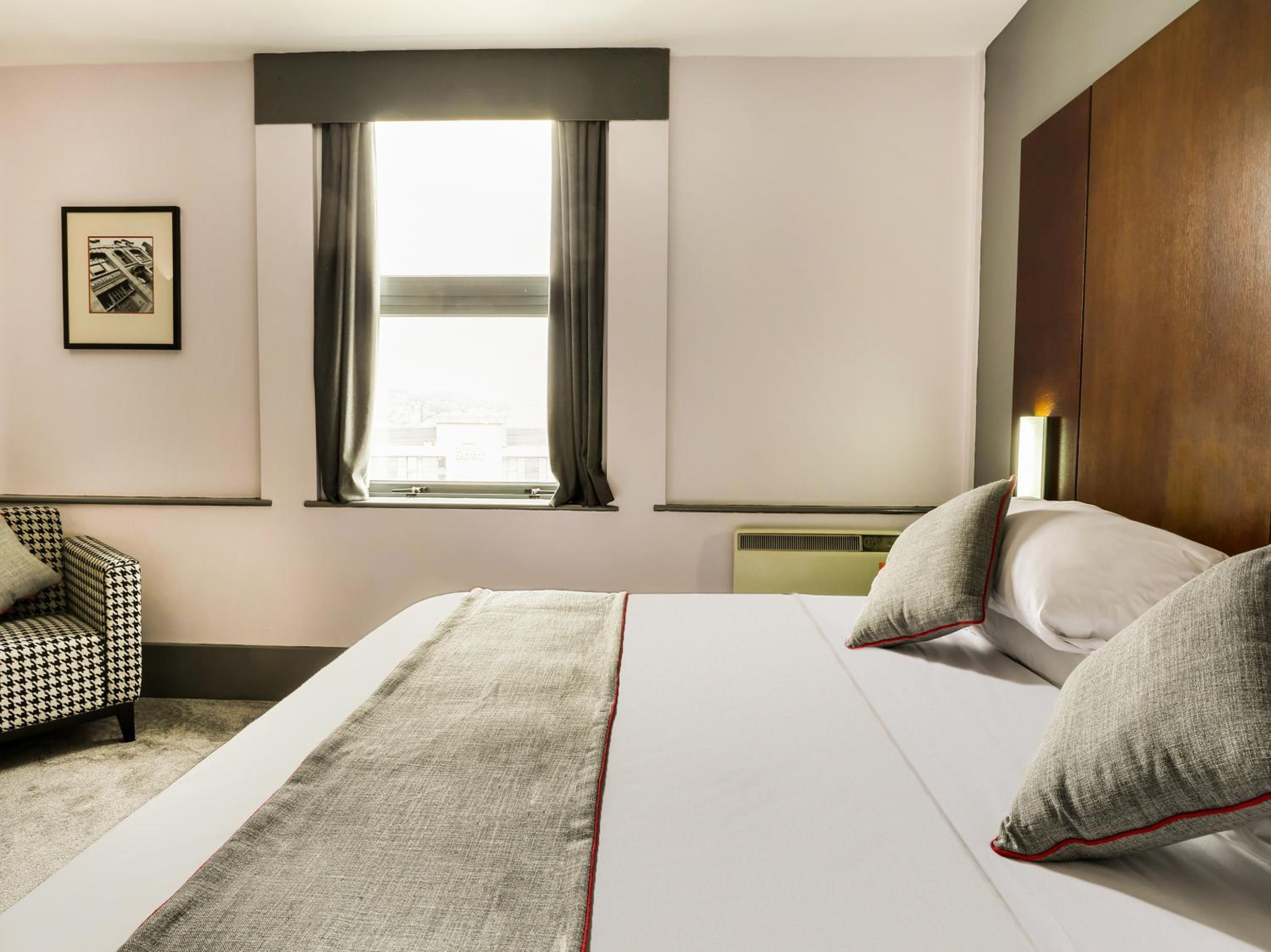 Double Room - Photo 6