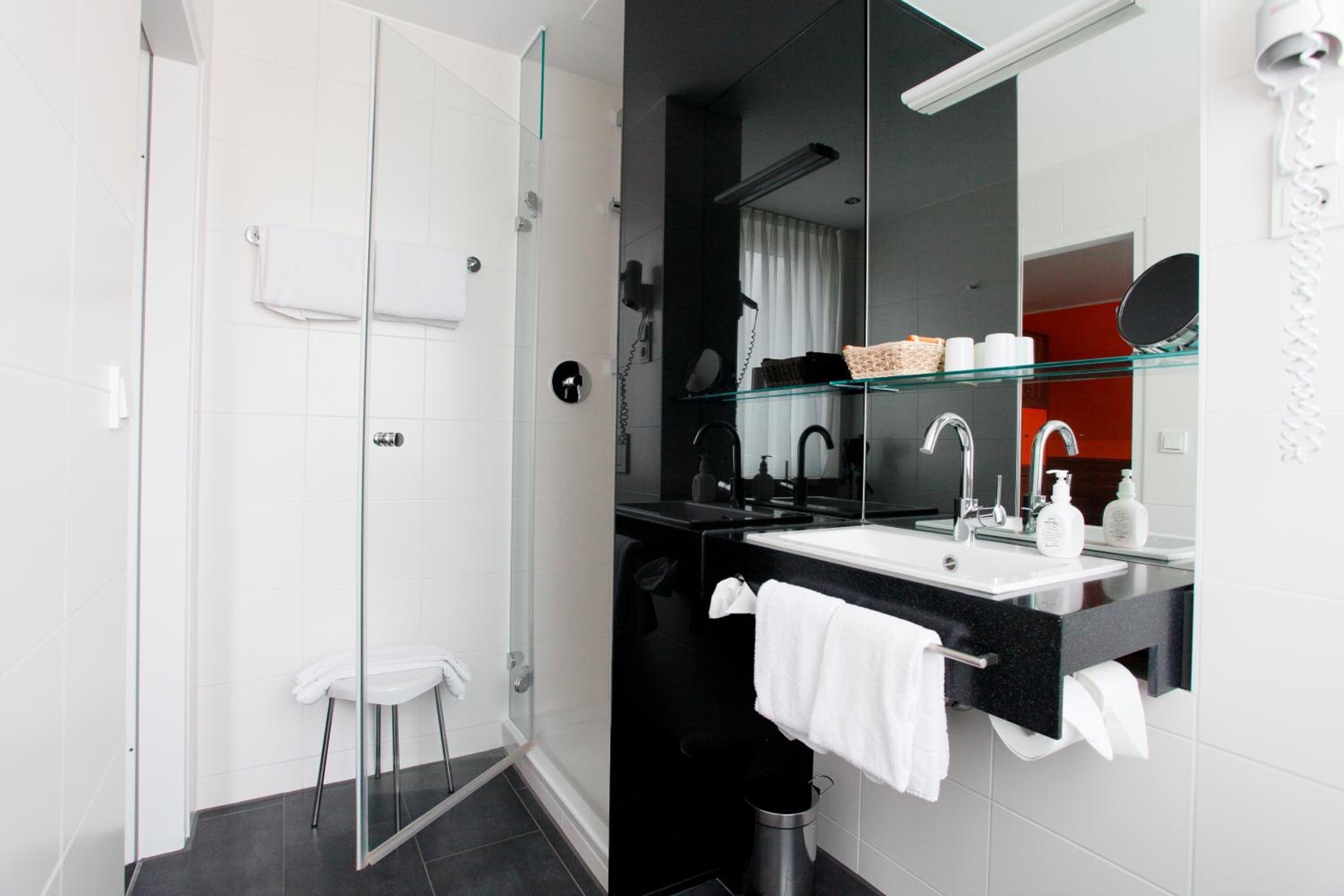 Comfort Double Room - Photo 6