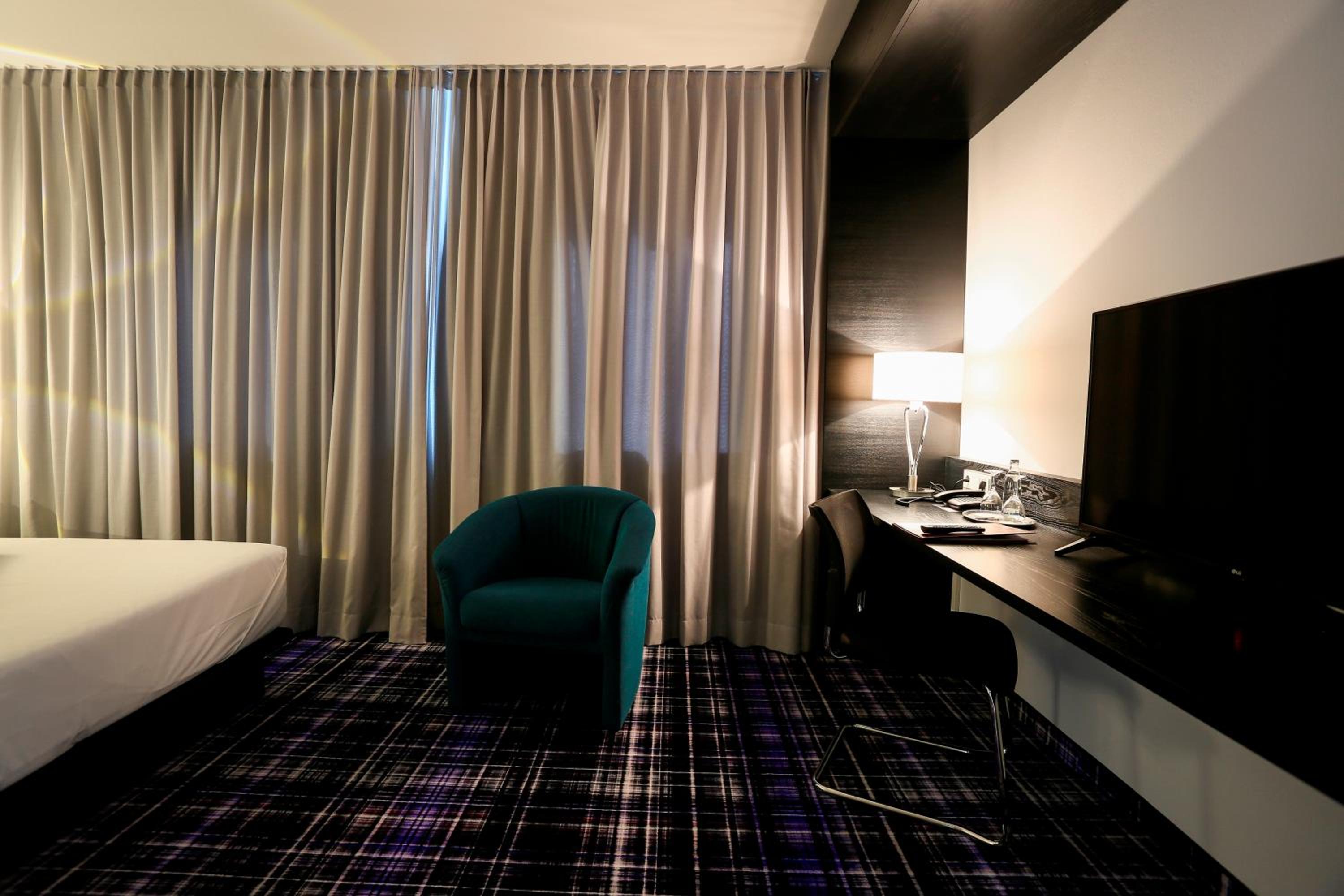 Deluxe Double Room - Photo 6