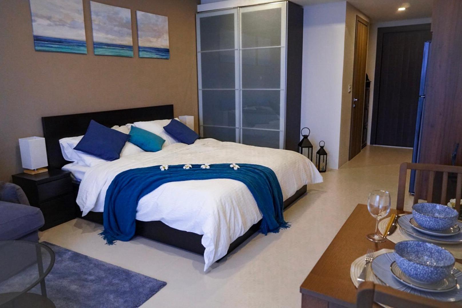Studio Apartment with Sea View photo 1