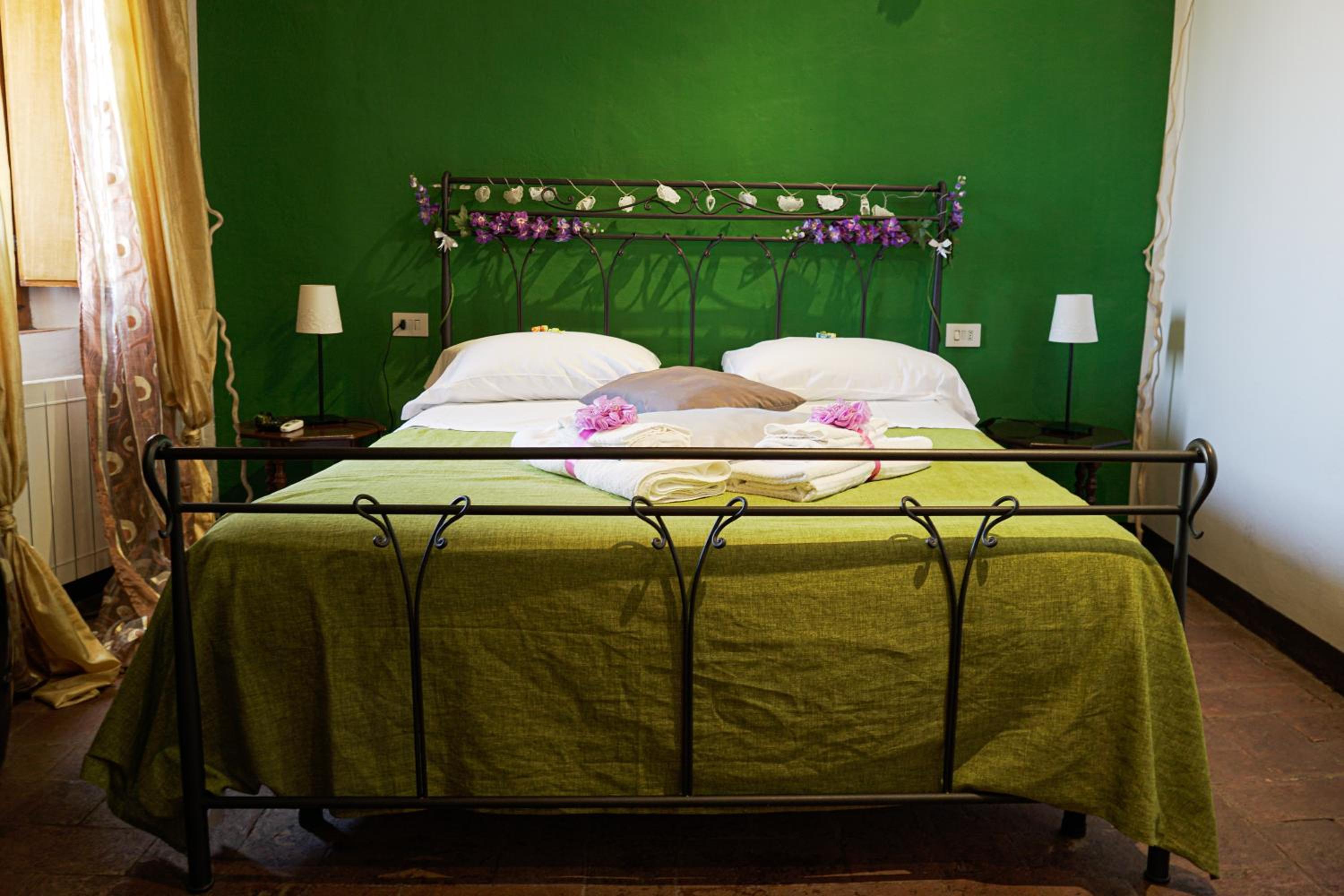 Standard Double Room - Photo 6