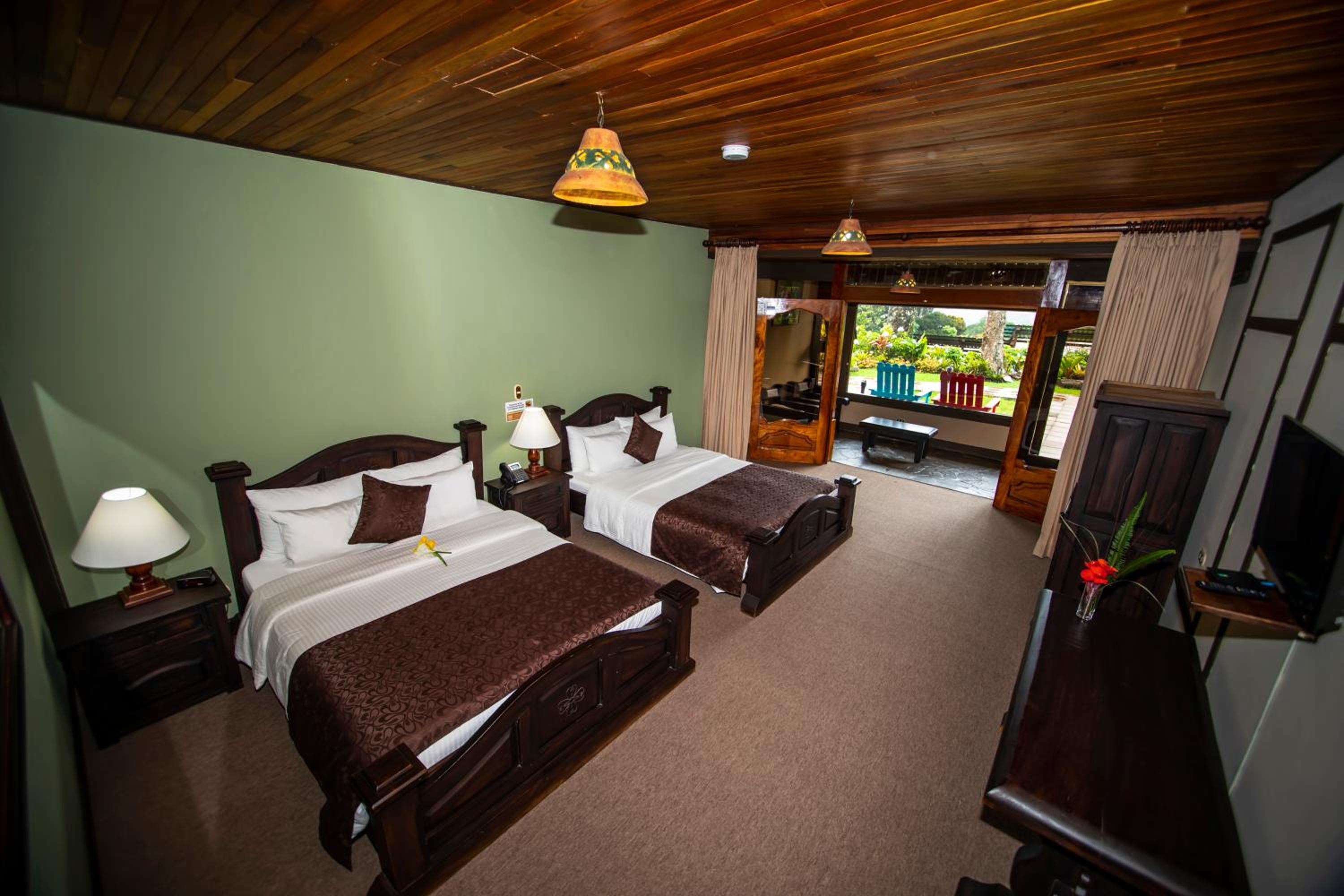 Suite with Mountain View