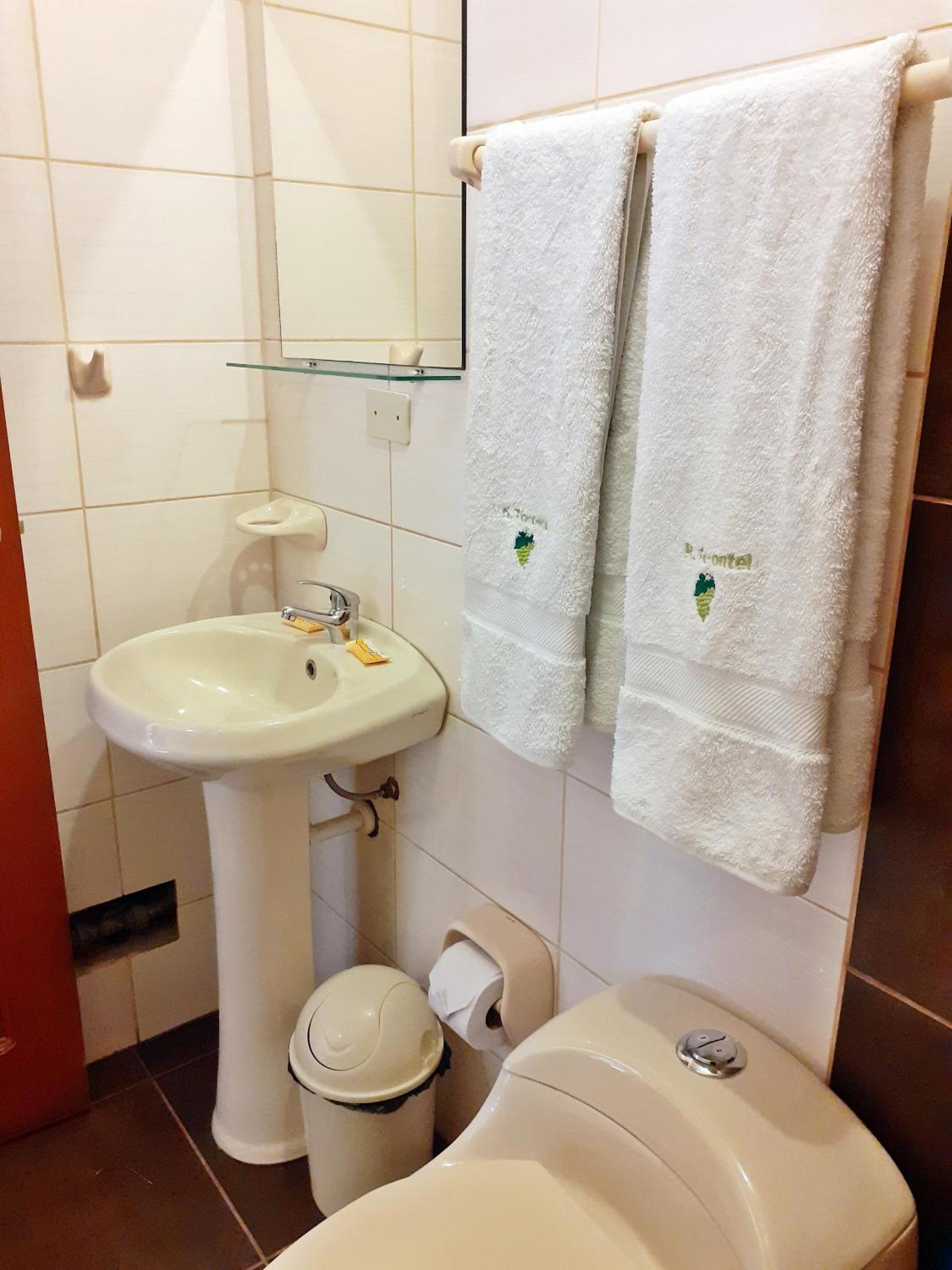 Standard Double Room photo 3