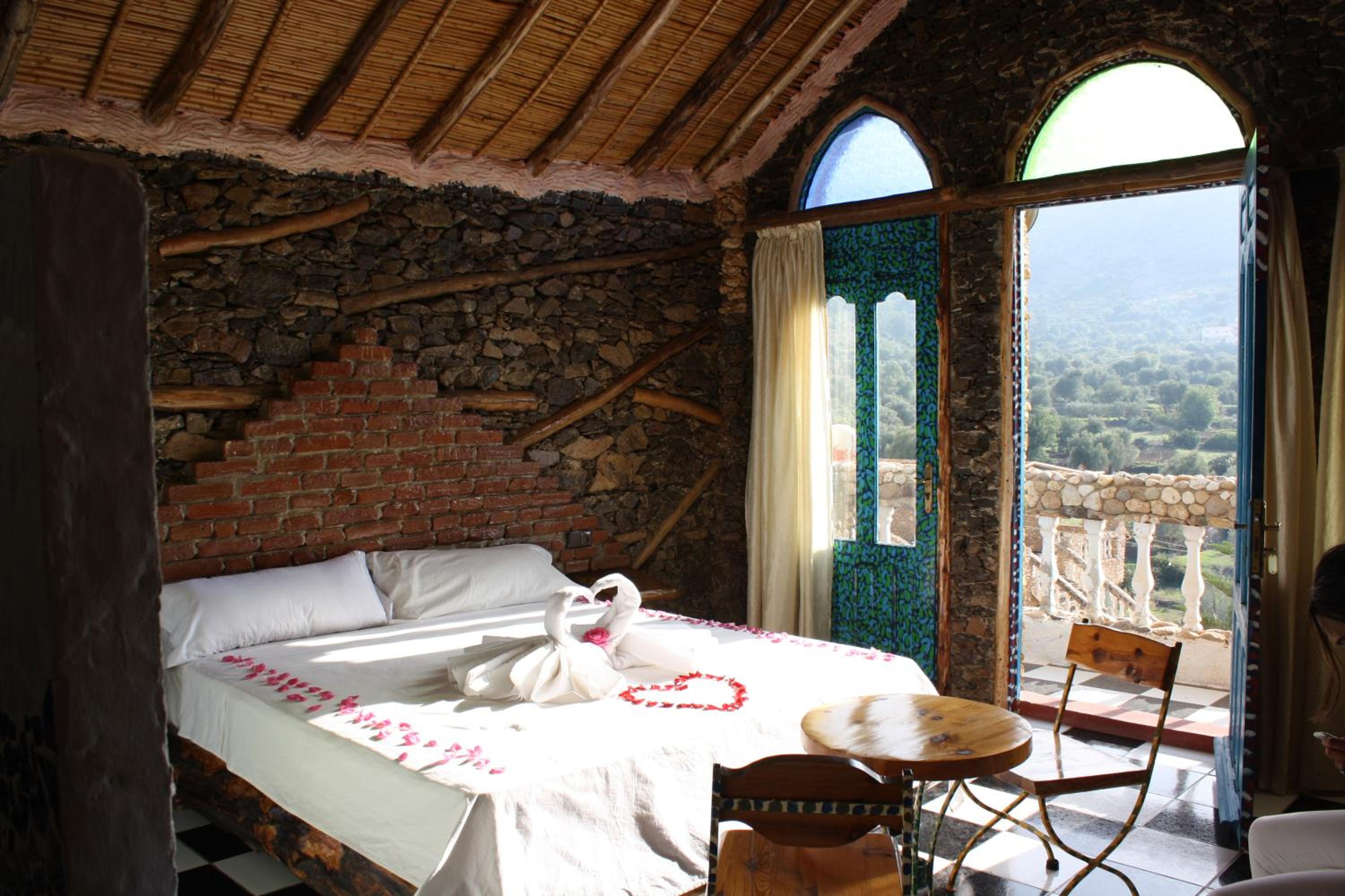 Triple Room with Balcony - Photo 1