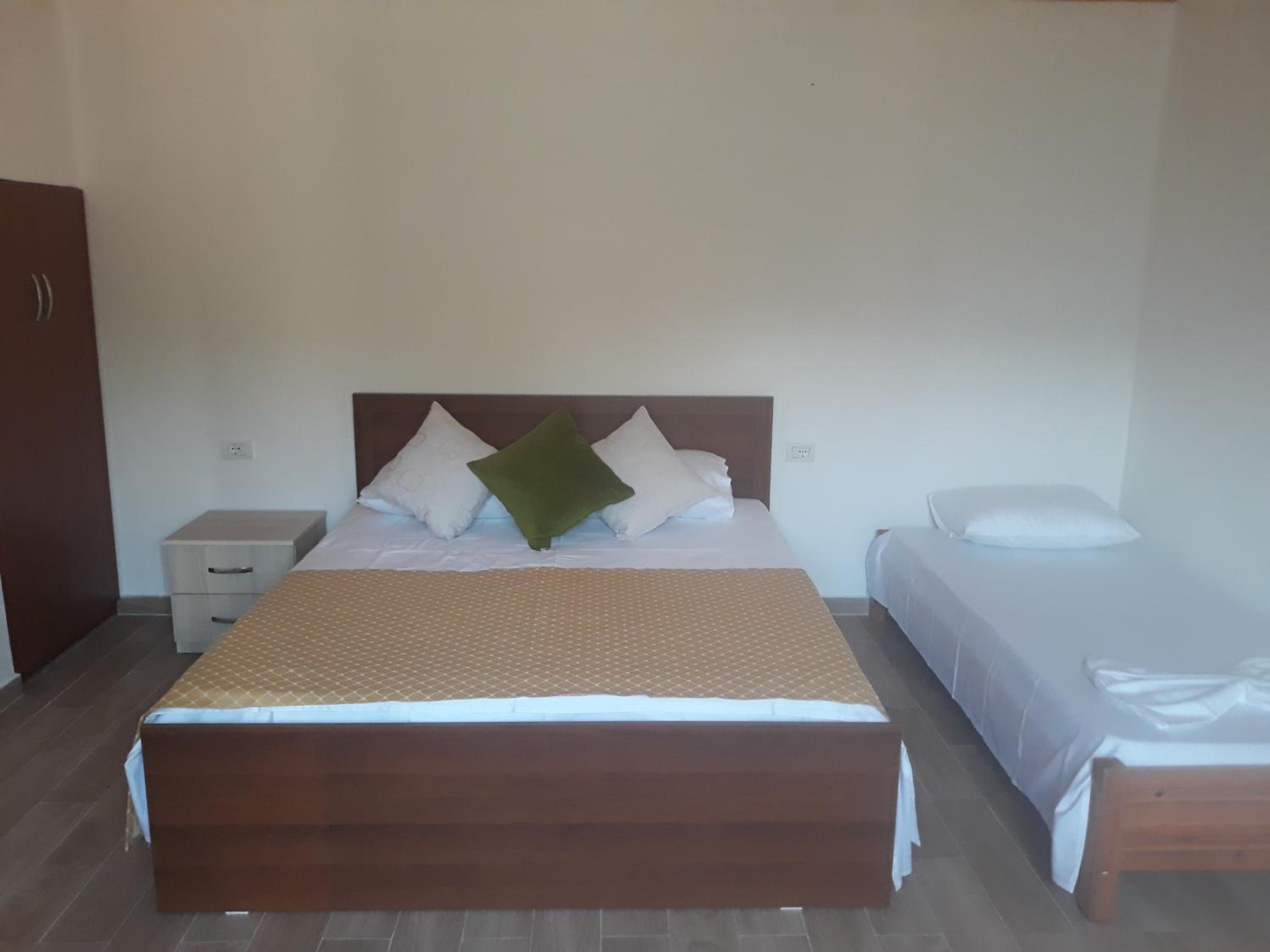 Triple Room with Garden View