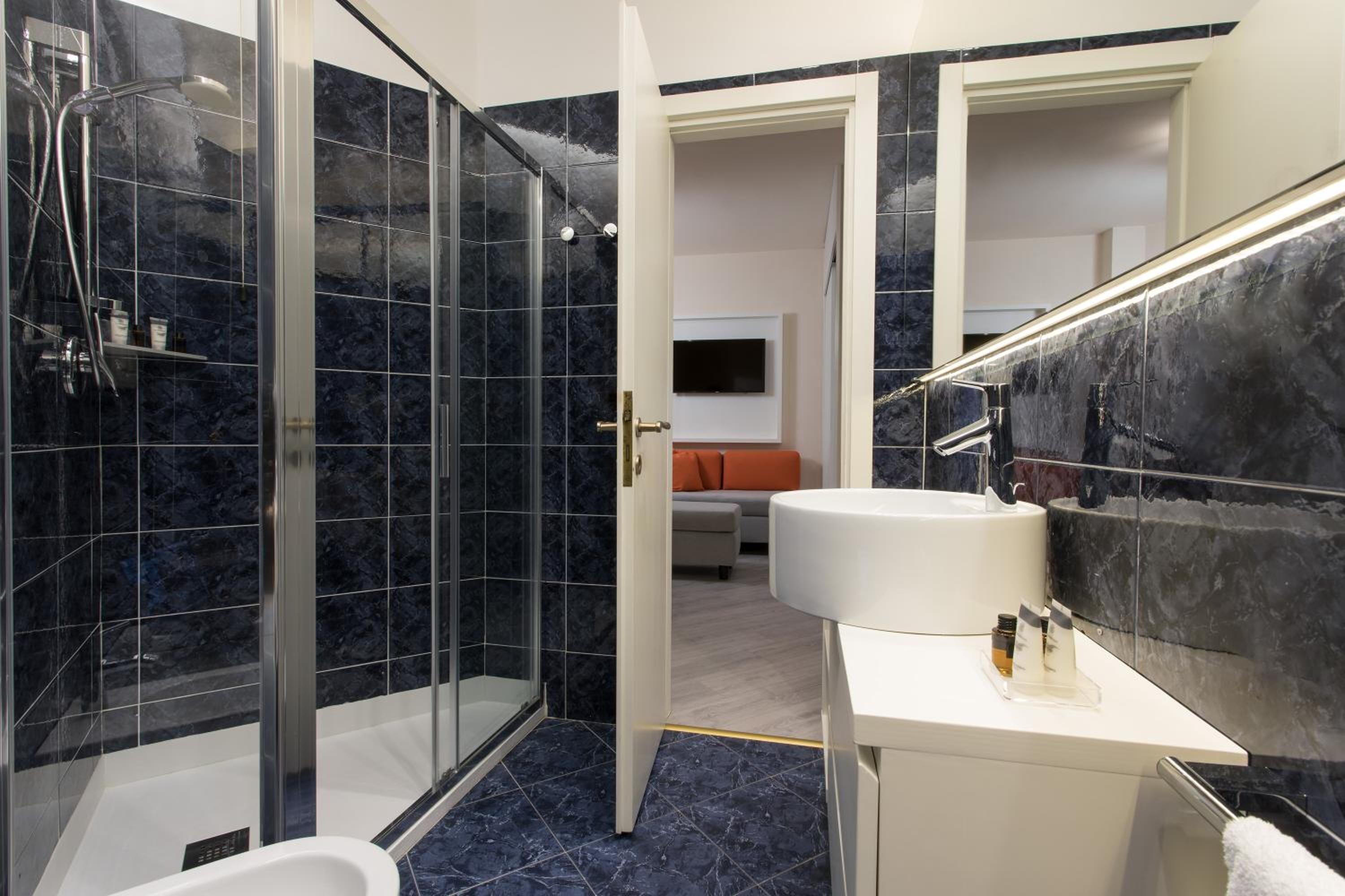 Double Room with Full Sea View - Photo 6