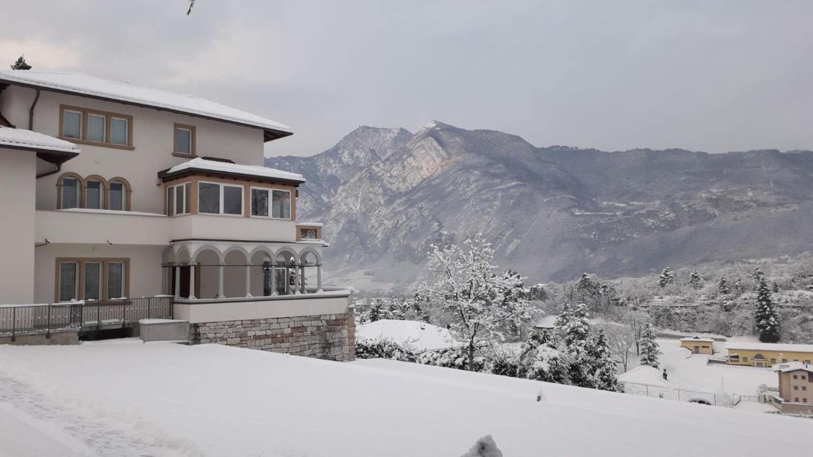 Deluxe Double or Twin Room with Mountain View photo 2
