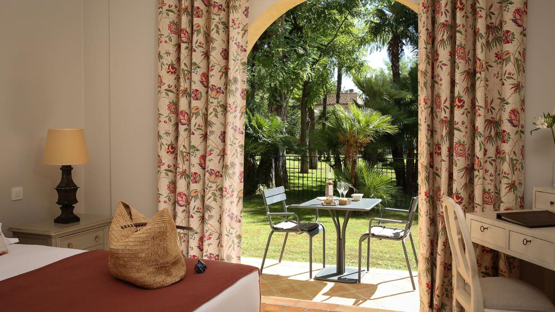 Superior Room with Terrace or Balcony - Free Access to Spa and Private Beach