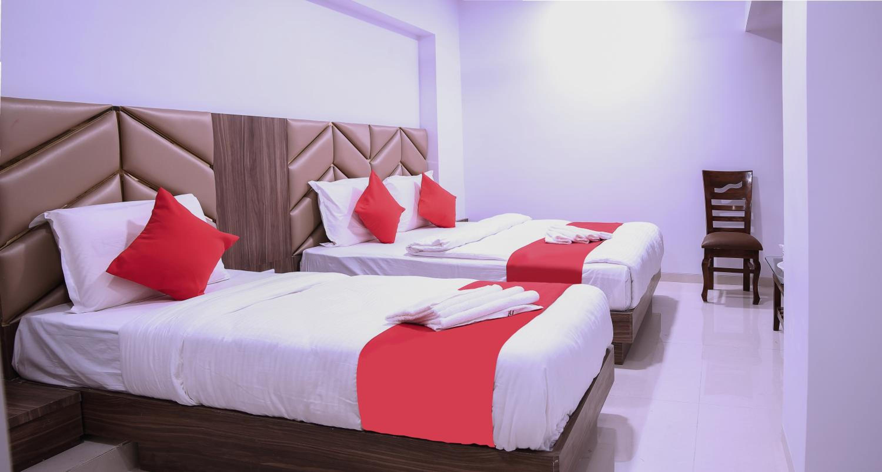 Basic Triple Room - AC