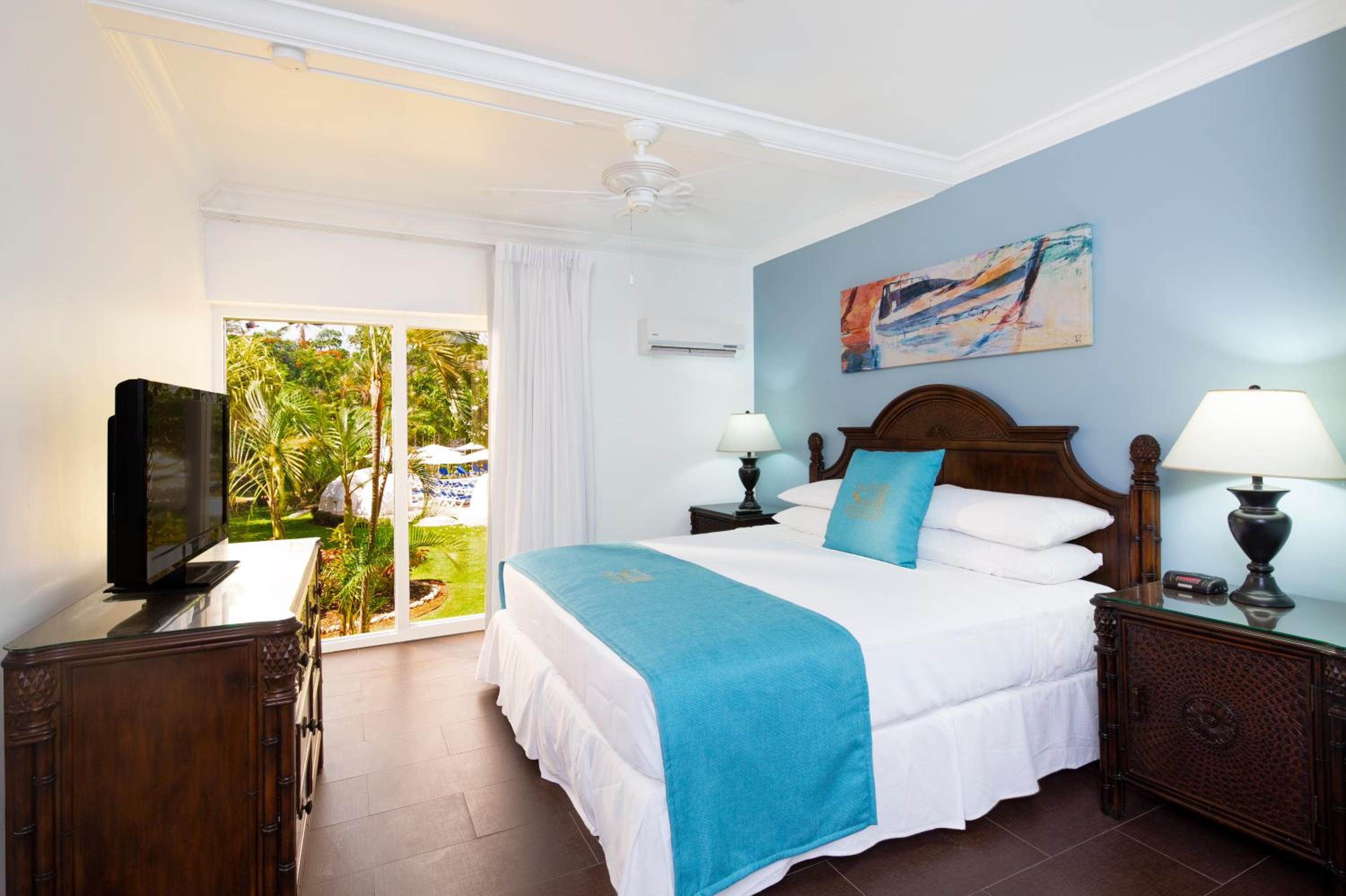 One-Bedroom Garden View Suite