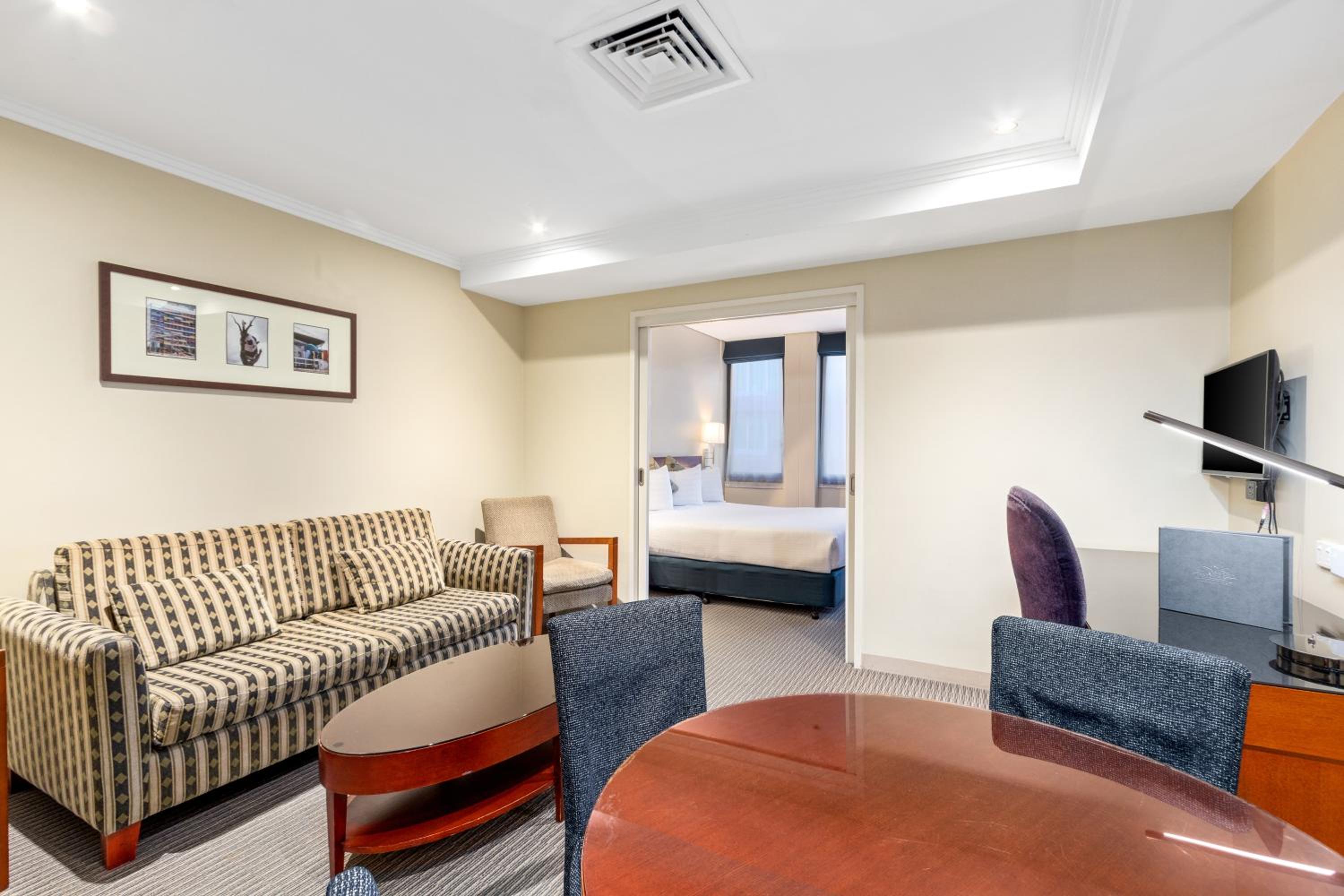 Two-Bedroom Apartment - Photo 4