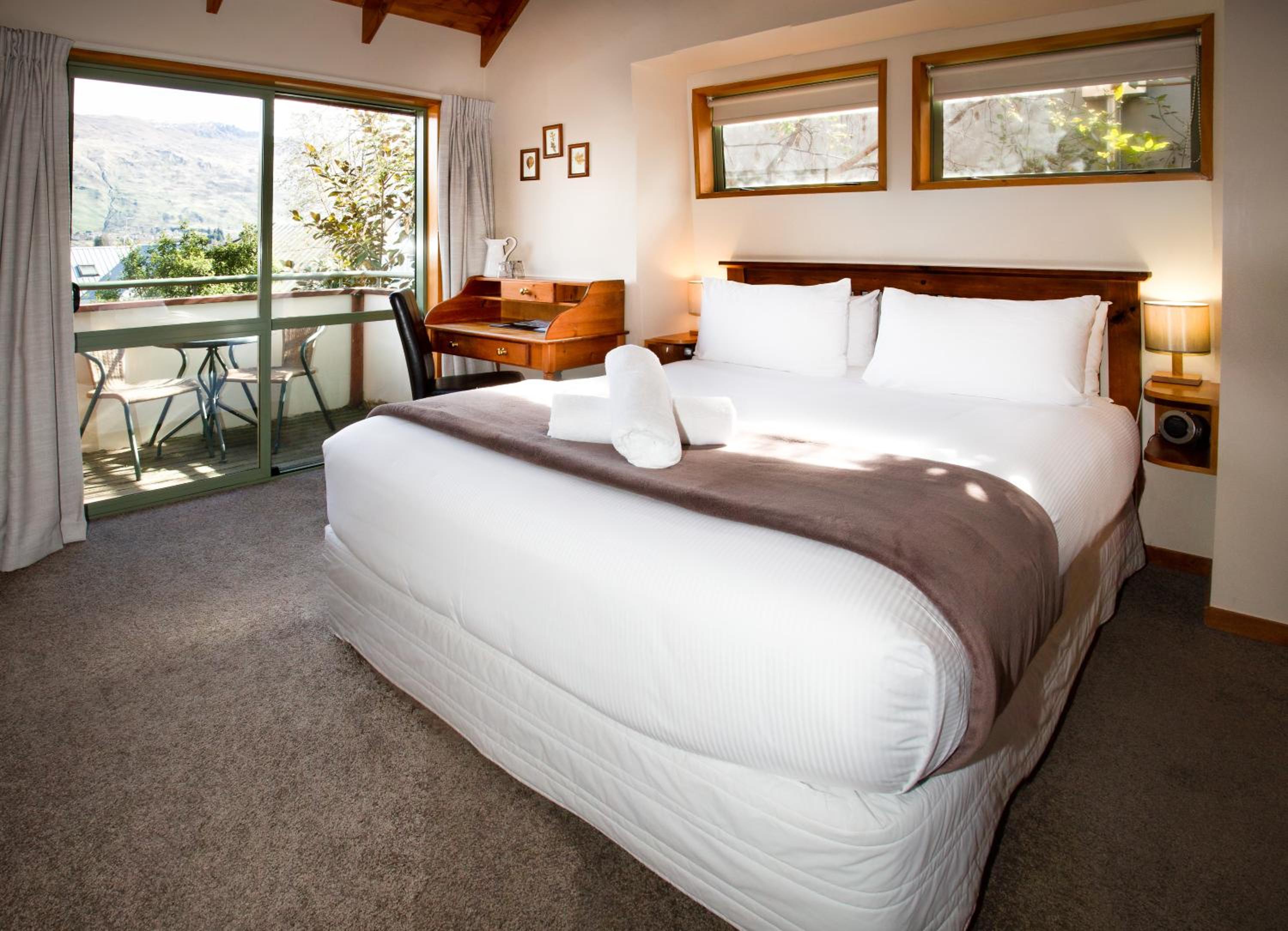 Double Room - Photo 5