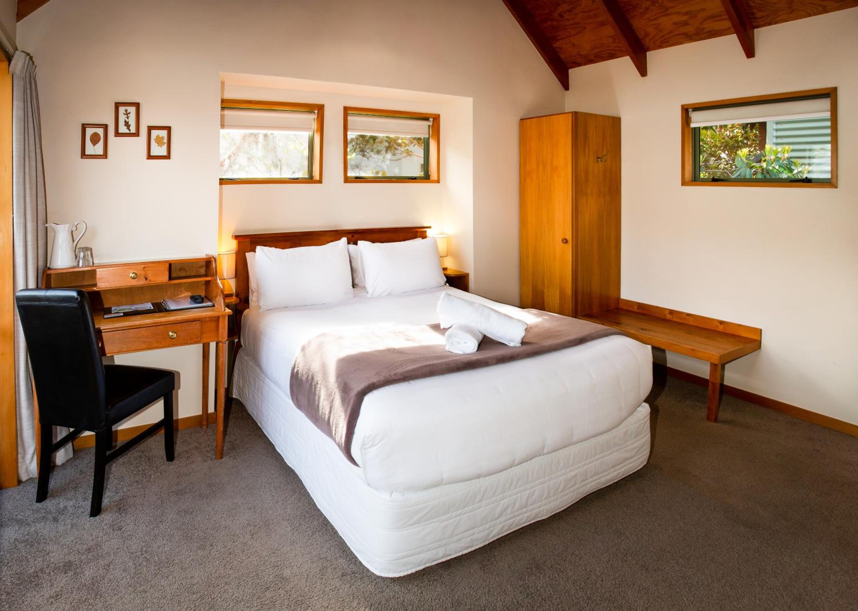 Double Room - Photo 9