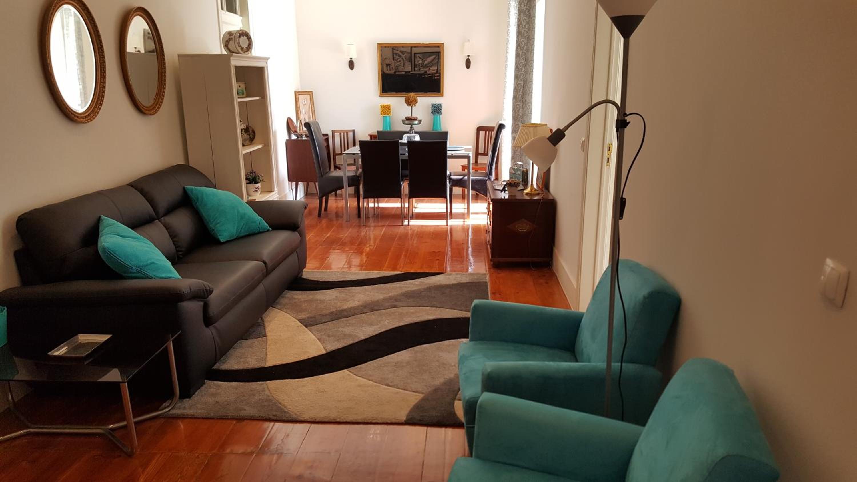 Three-Bedroom Apartment - Photo 40