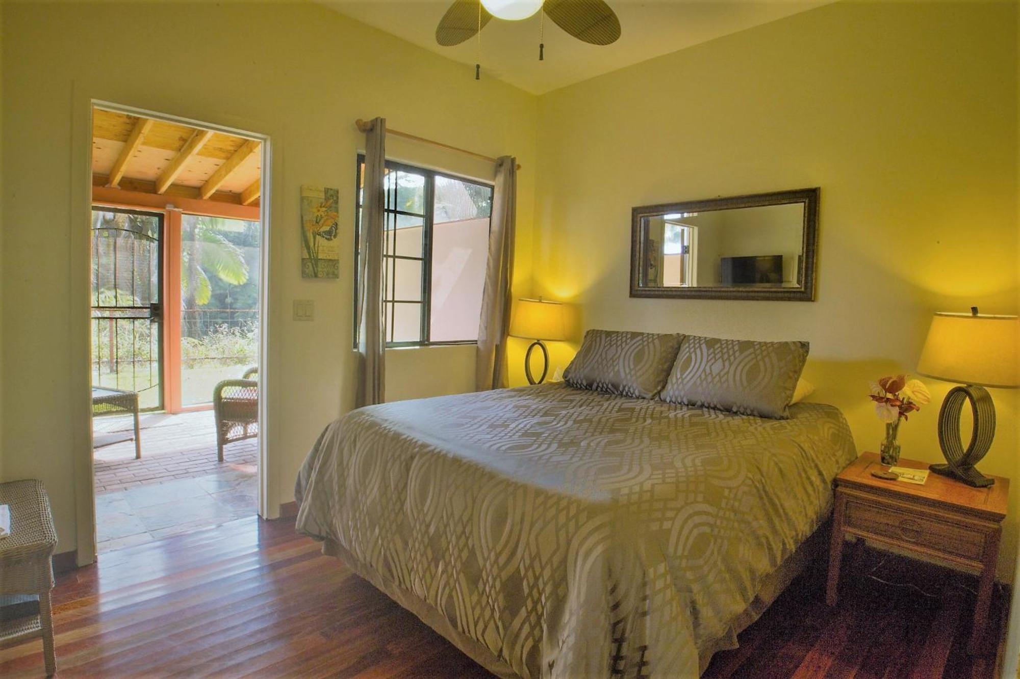 Junior Suite with Screened Lanai