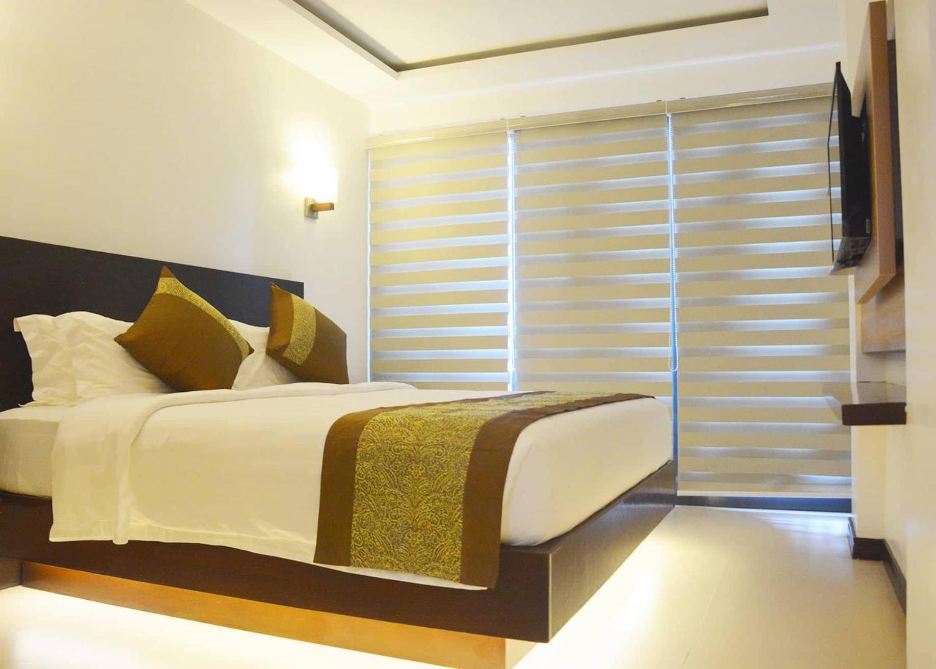 Superior King Room - Photo 1